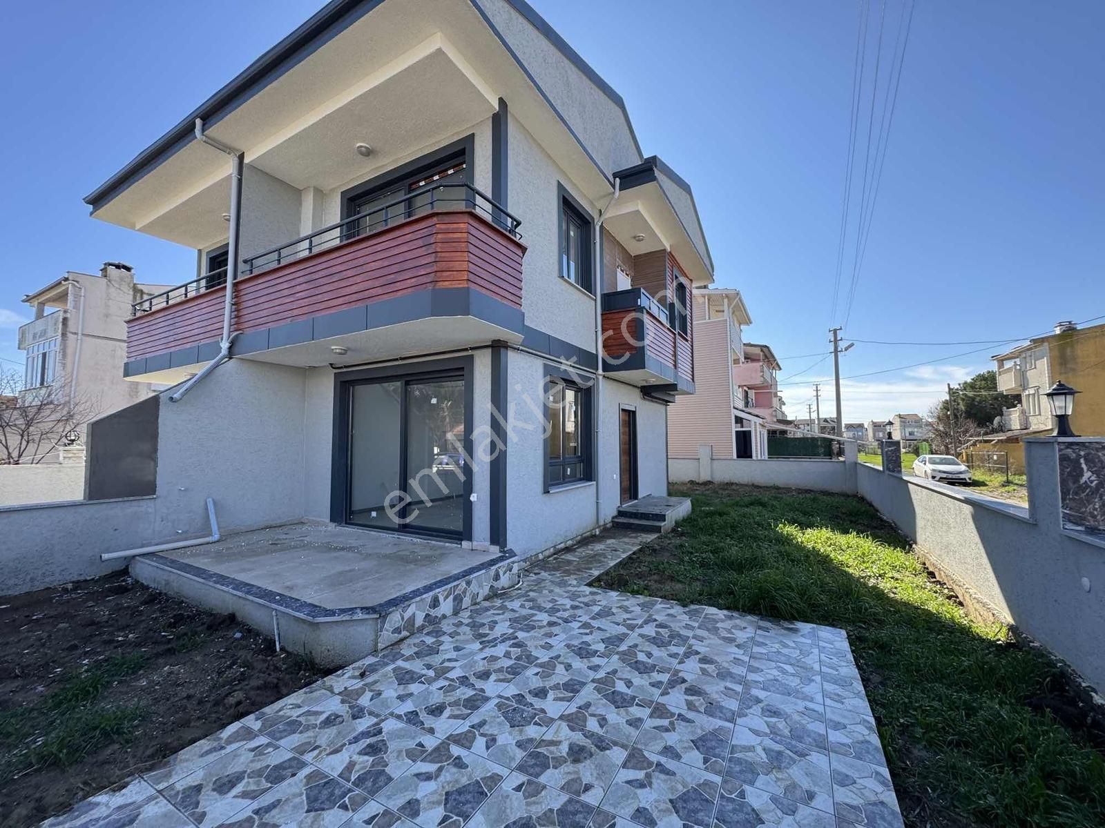 #mega Yapı# Kapalı Mutfak Köşebaşı Arsa İçinde İskanlı Villa - Görsel 20