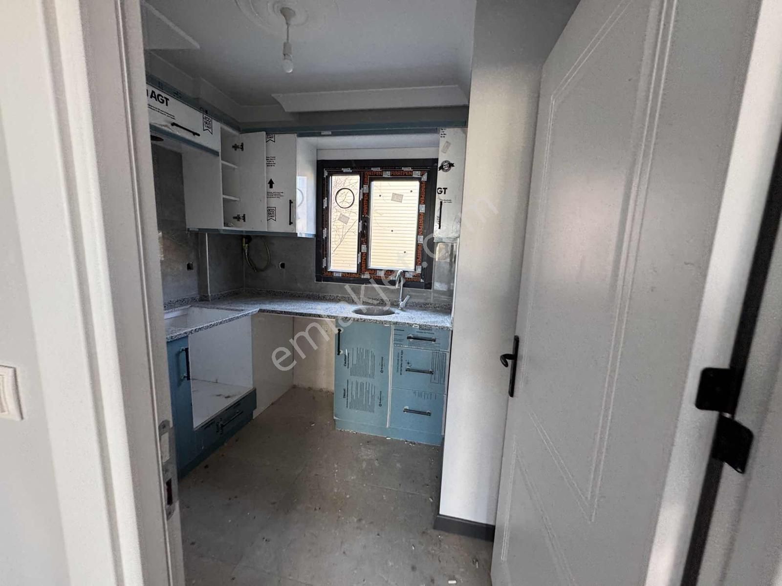 #mega Yapı# Kapalı Mutfak Köşebaşı Arsa İçinde İskanlı Villa - Görsel 30