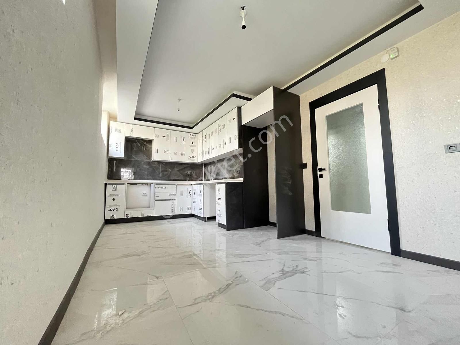 Ultra Lüks 1.sınıf Full Yapılı Oturuma Hazır 2+1 90m2 Daire !! - Görsel 18