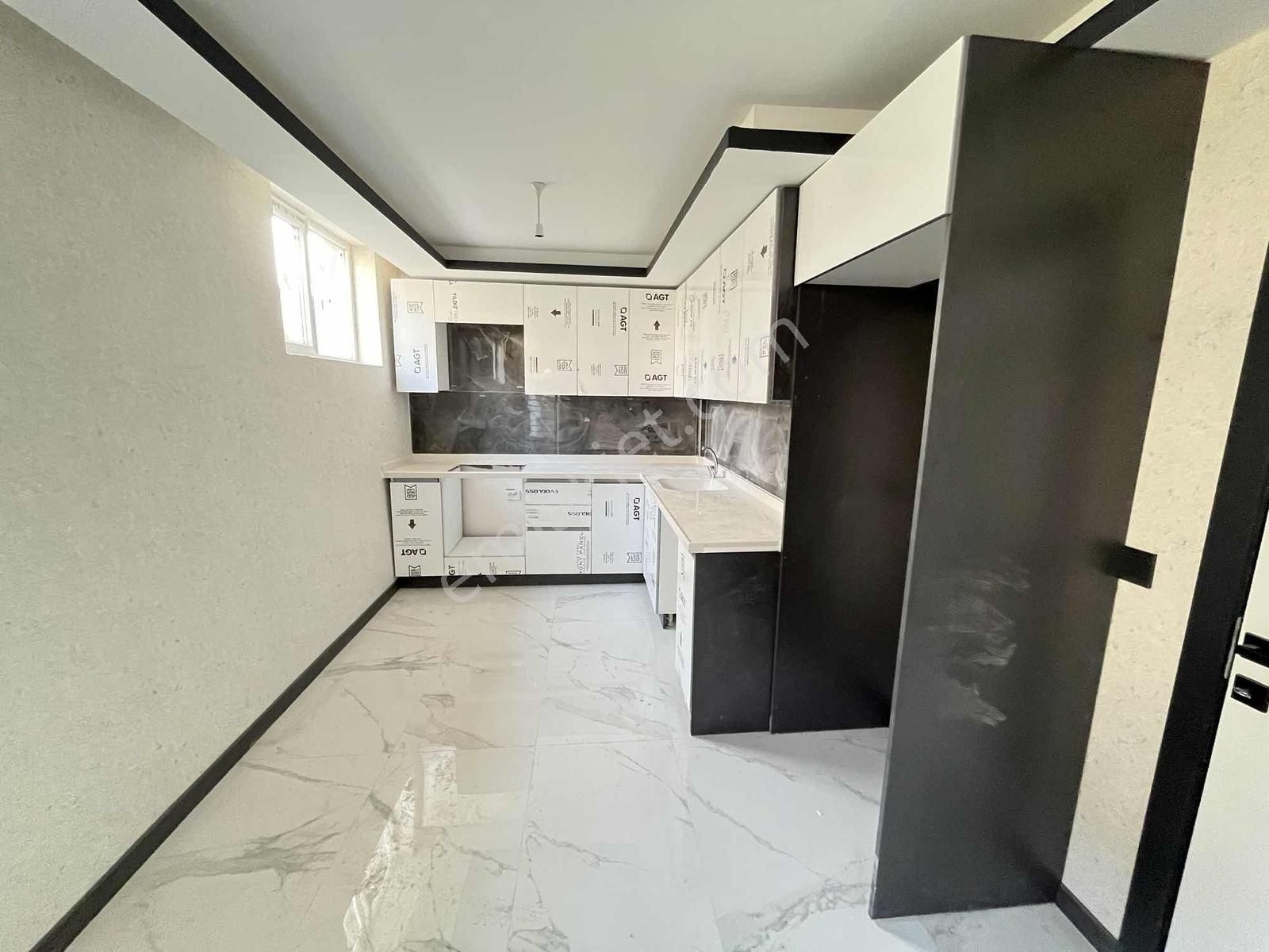 Ultra Lüks 1.sınıf Full Yapılı Oturuma Hazır 2+1 90m2 Daire !! - Görsel 17