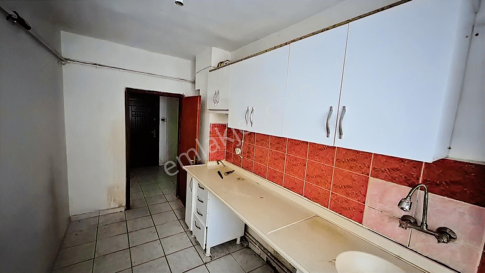 Kent Emlak'tan Tuzluçayırda Giriş Katta 1+1 Bağımsız Salon Kiralık Daire - Görsel 4