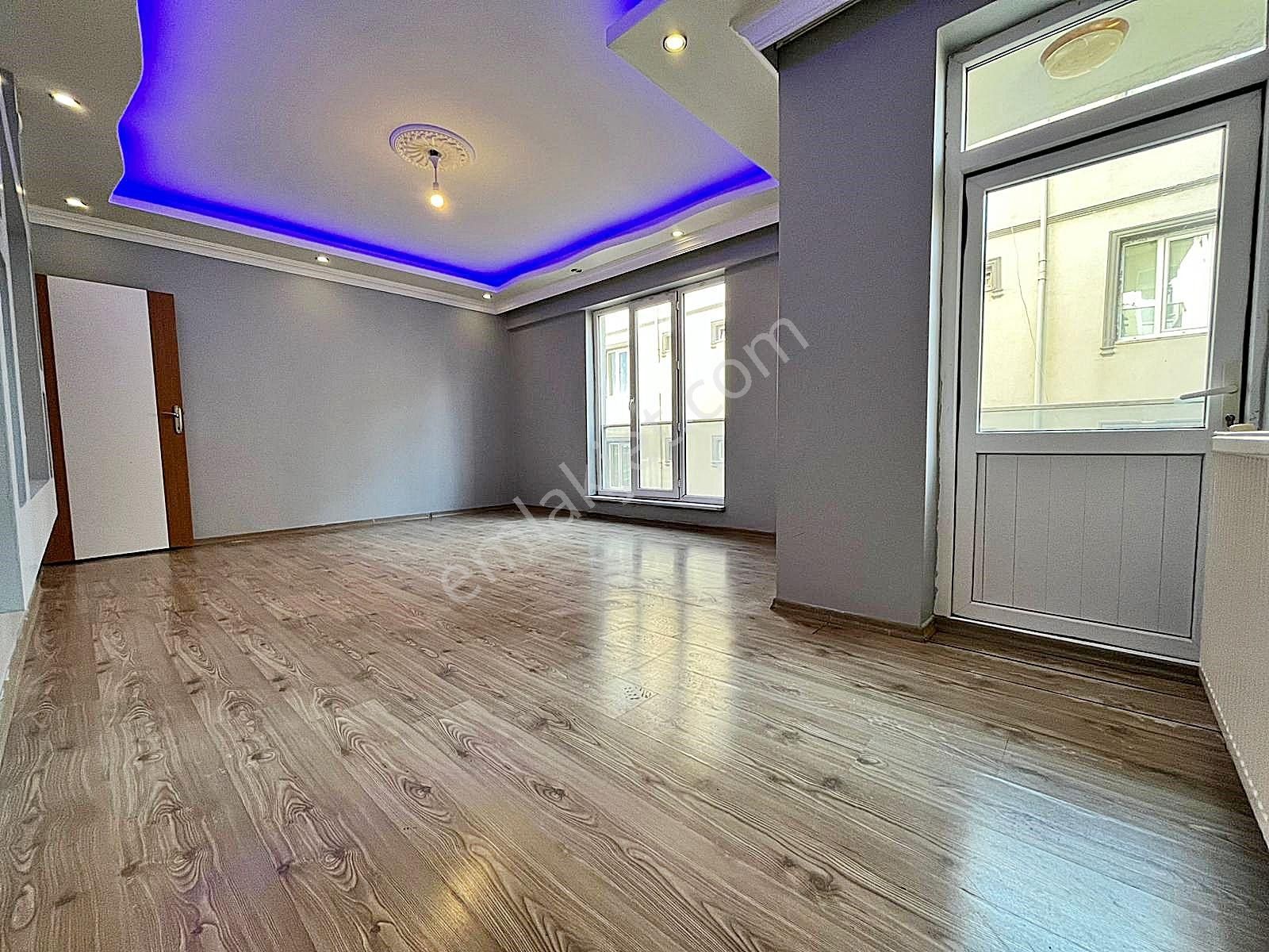 Az-er Yapıdan Çerkezköy Bağlıkda Satılık İskanlı 3+1 Geniş Daire - Görsel 3