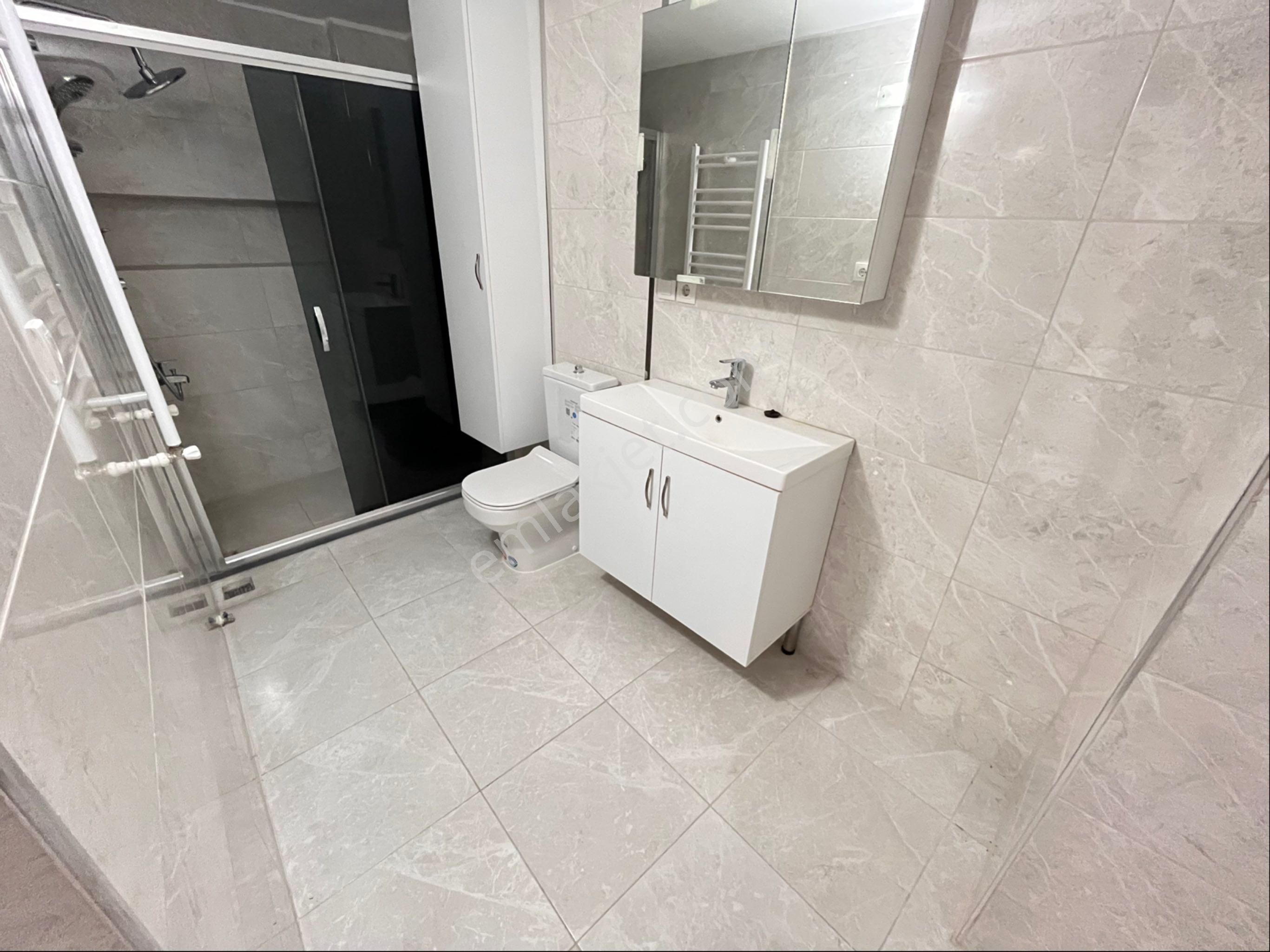 Araphasan Mah Caddenin Dibinde 3+1 110m2 Arakat Köşe Daire - Görsel 15