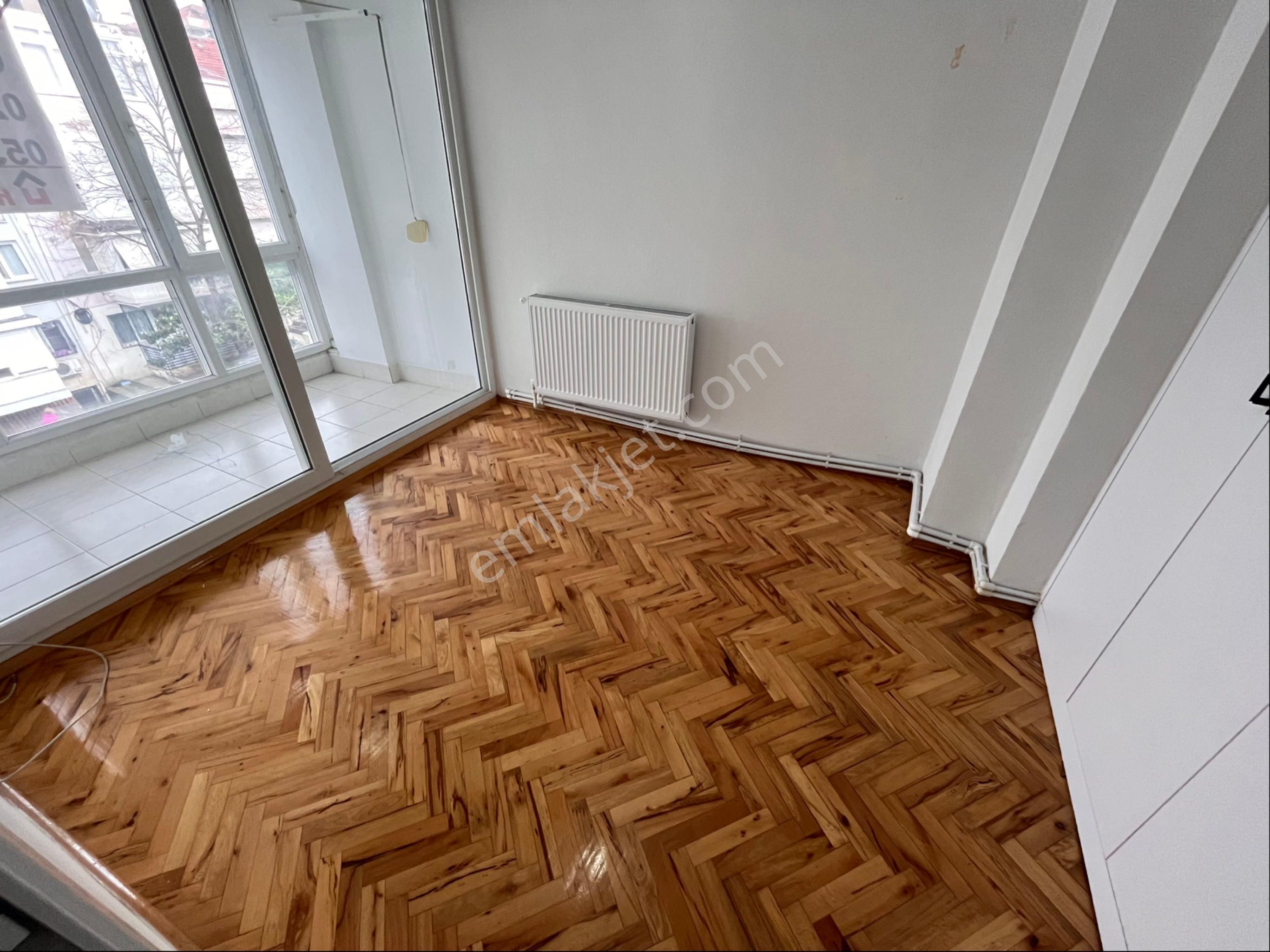 Araphasan Mah Caddenin Dibinde 3+1 110m2 Arakat Köşe Daire - Görsel 10