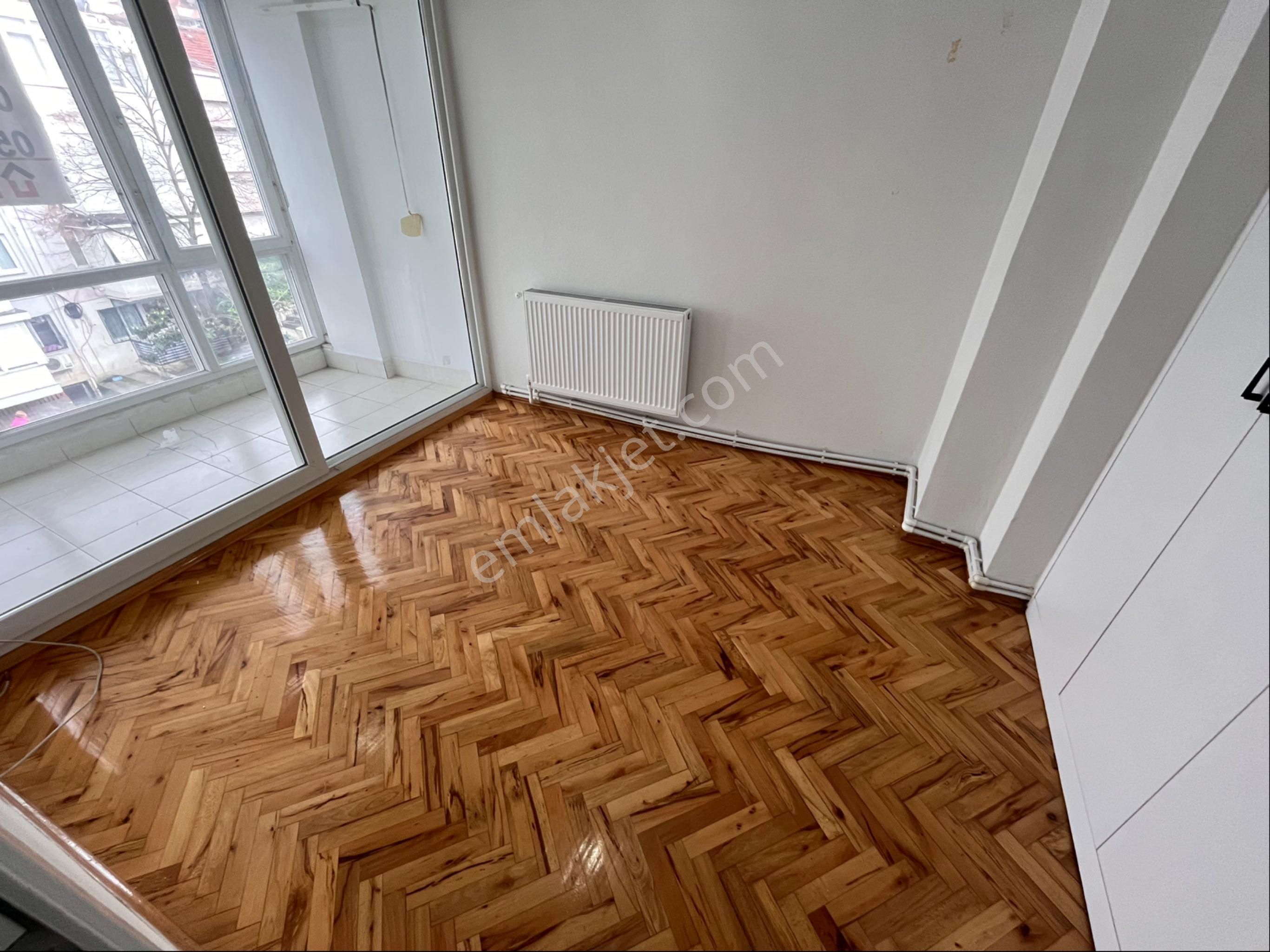 Araphasan Mah Caddenin Dibinde 3+1 110m2 Arakat Köşe Daire - Görsel 11