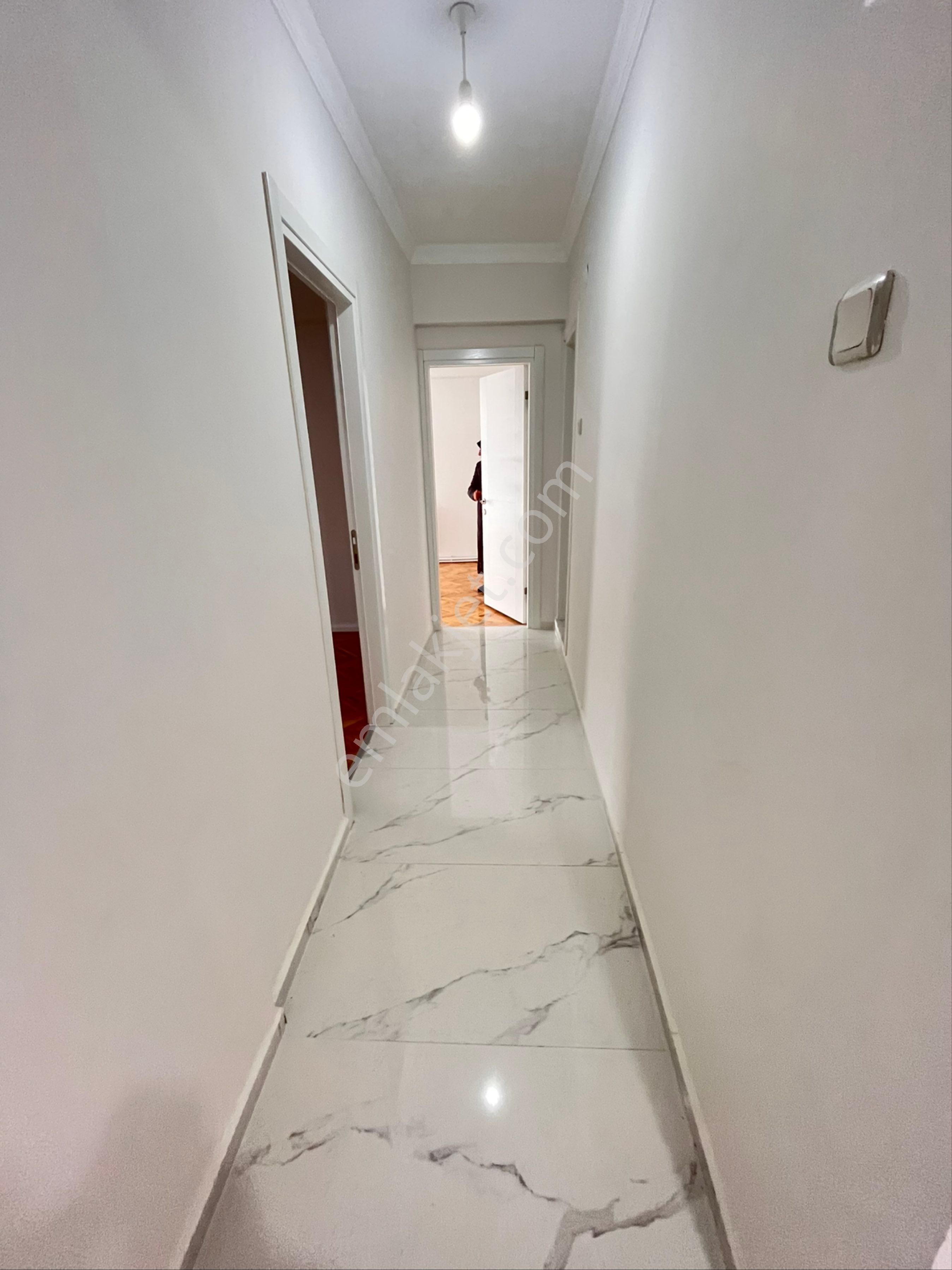 Araphasan Mah Caddenin Dibinde 3+1 110m2 Arakat Köşe Daire - Görsel 22