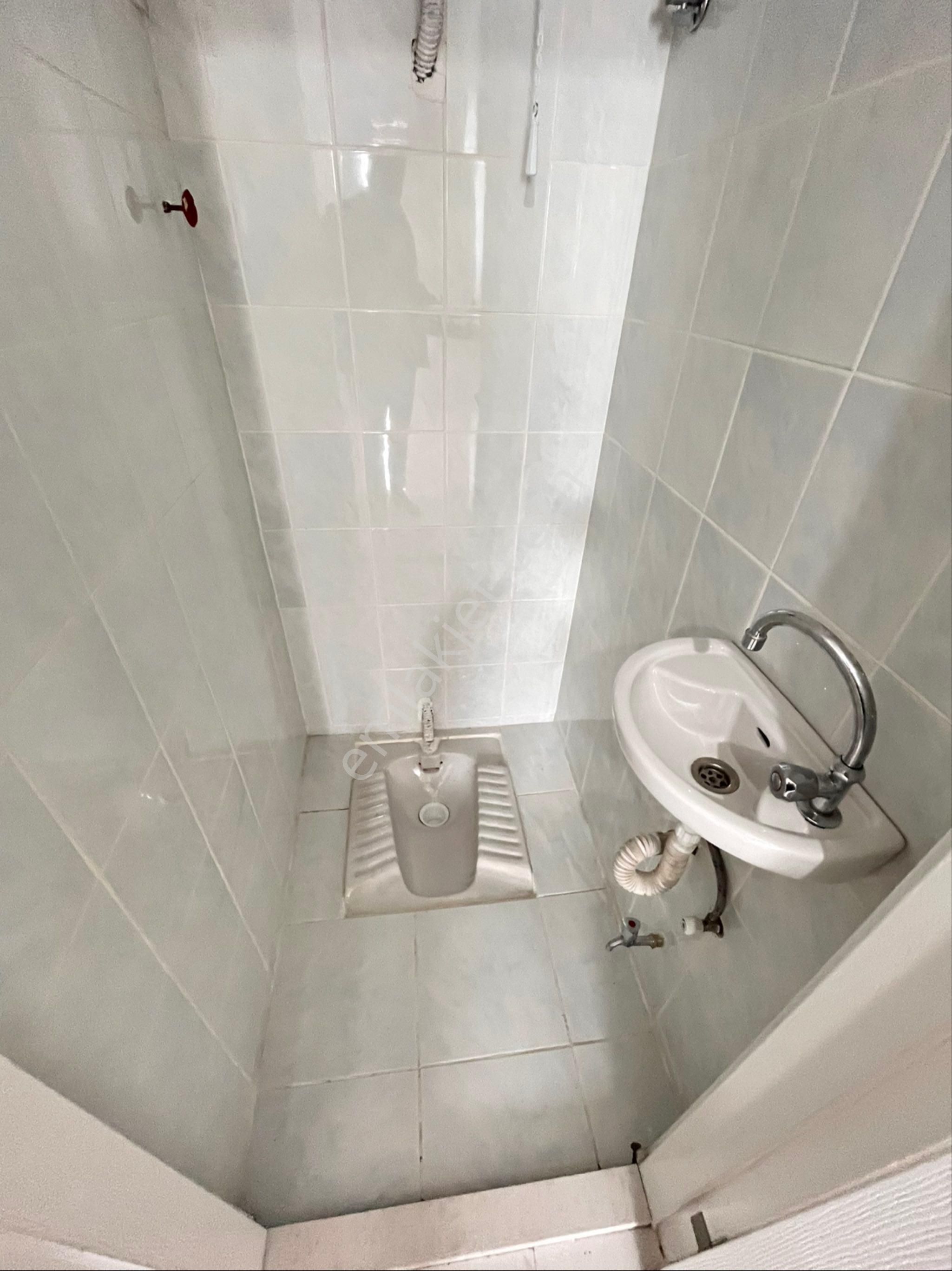 Araphasan Mah Caddenin Dibinde 3+1 110m2 Arakat Köşe Daire - Görsel 17