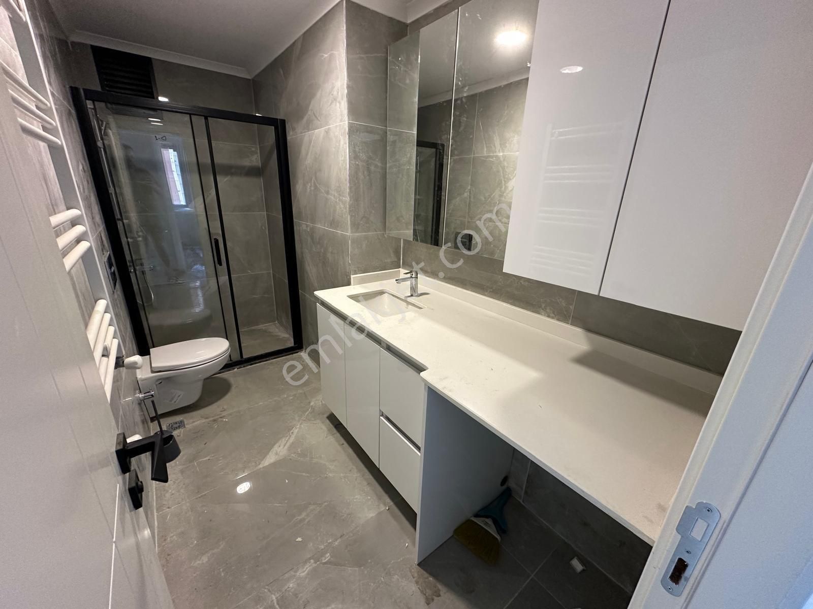 Ethem Efendi Caddesi Üzerinde 96m Net - Görsel 10