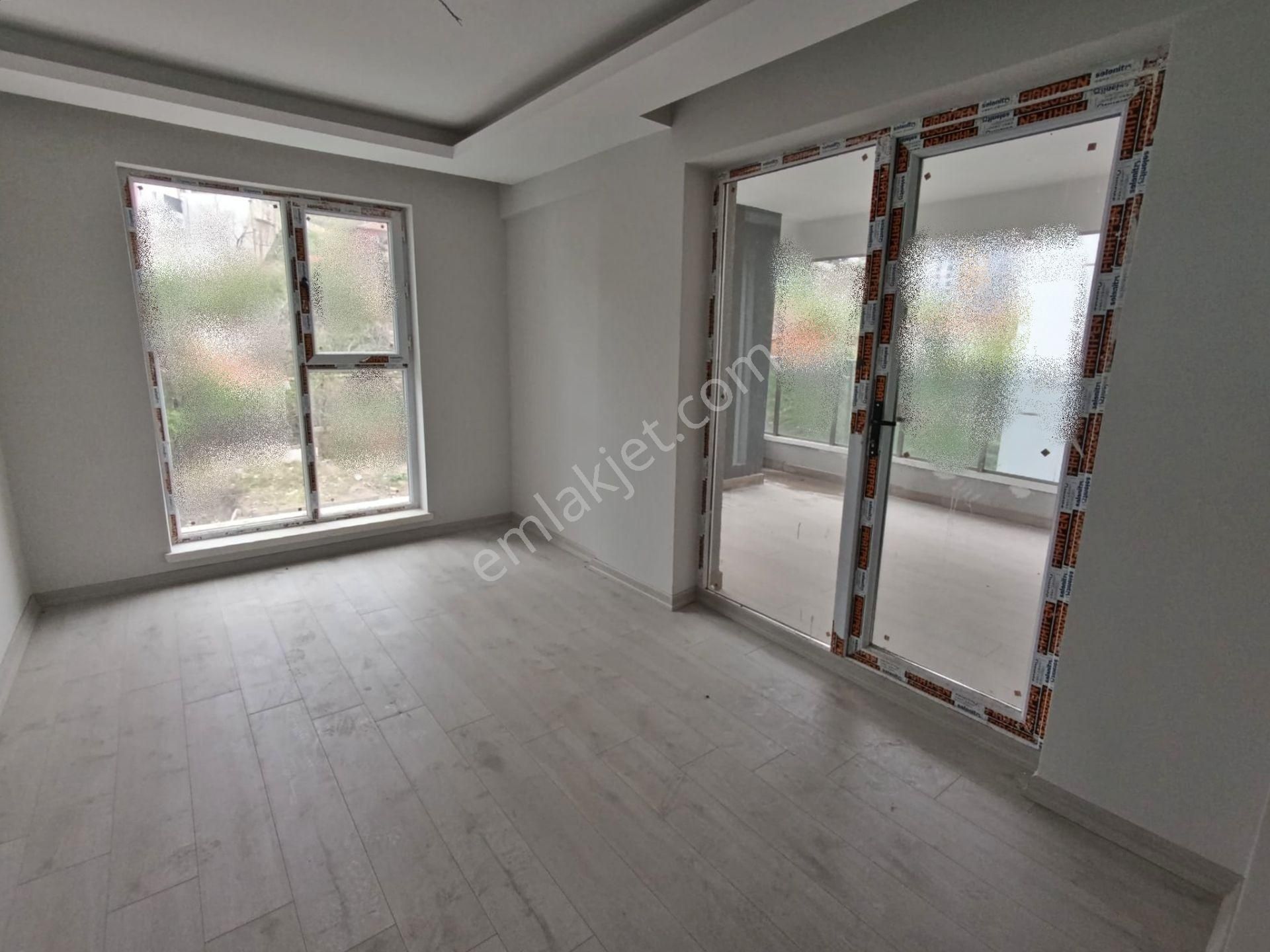 Fahri Korutürk'te Sıfır 3+1, 135m² Geniş Teras Balkonlu Daire - Görsel 15