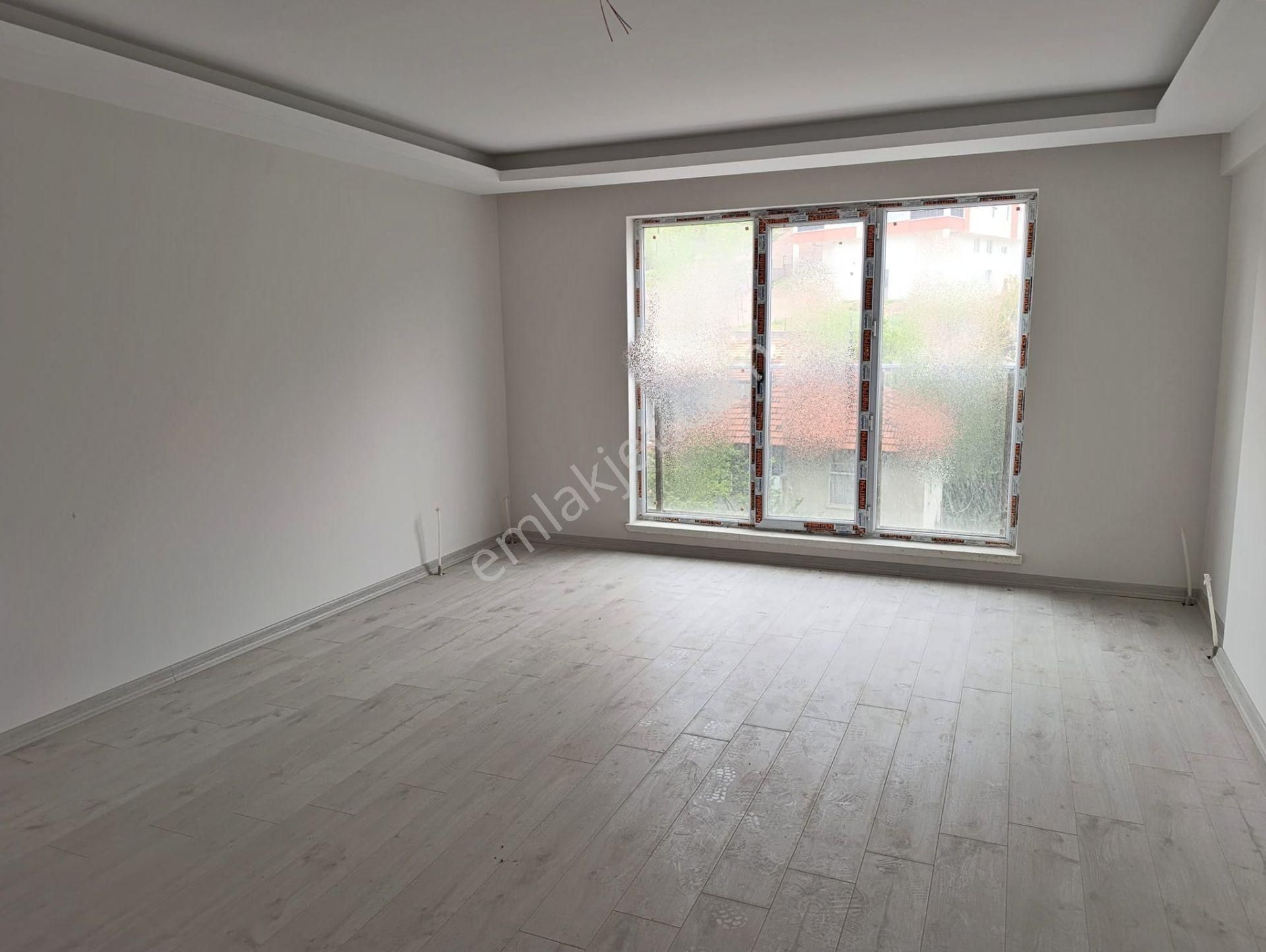 Fahri Korutürk'te Sıfır 3+1, 135m² Geniş Teras Balkonlu Daire - Görsel 24