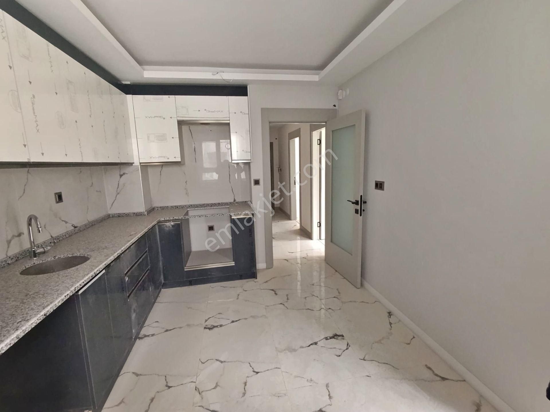 Fahri Korutürk'te Sıfır 3+1, 135m² Geniş Teras Balkonlu Daire - Görsel 11