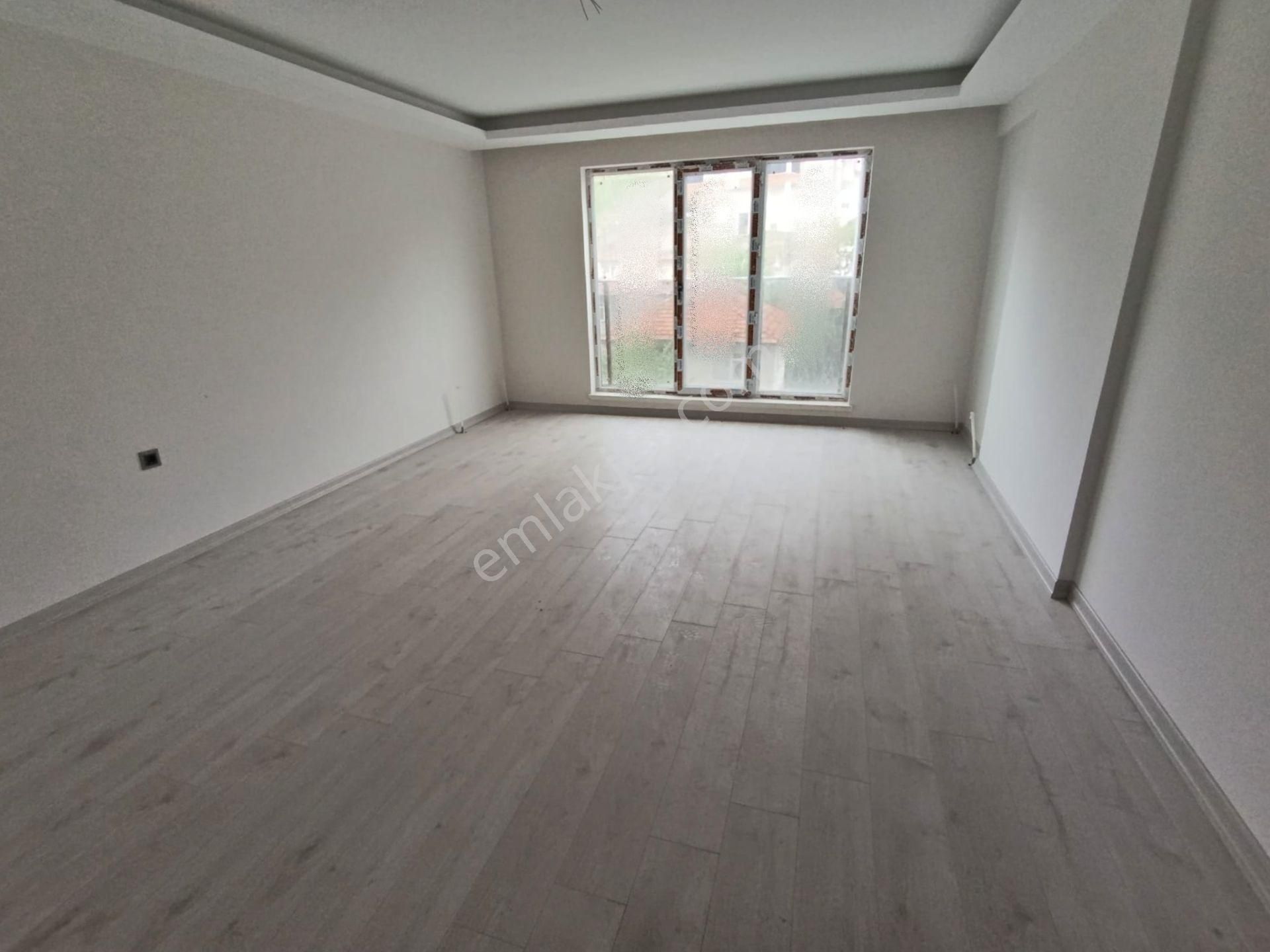 Fahri Korutürk'te Sıfır 3+1, 135m² Geniş Teras Balkonlu Daire - Görsel 20