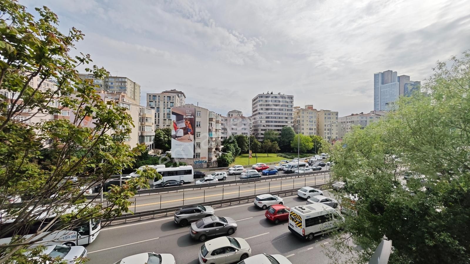 Şişli Esentepe Subay Evlerinde Çevre Yolu Cepheli Köşe Ofis - Görsel 9