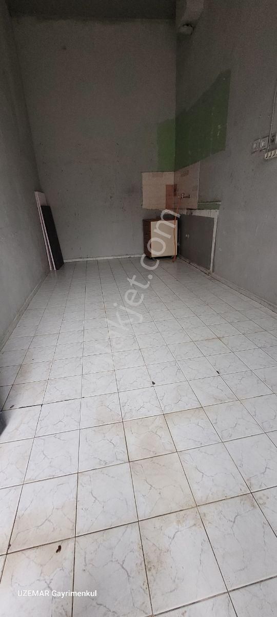 Uzemar'dan/küçükçekmece/yeşilova E-5 Yanı/kiralık &dükkan - Görsel 7