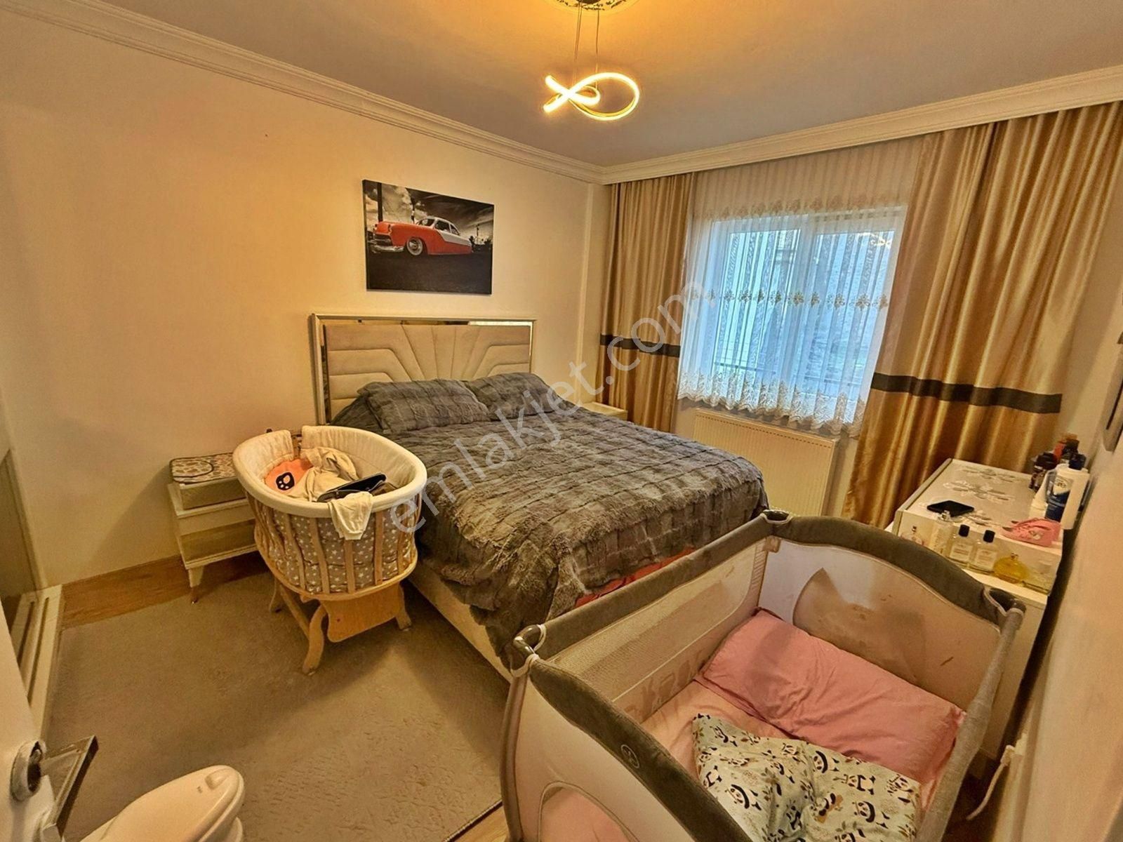 Şehrin Kalbinde Tren İstasyon Dibi Katta Yüksek Kredi İmkanı 3+1 - Görsel 3