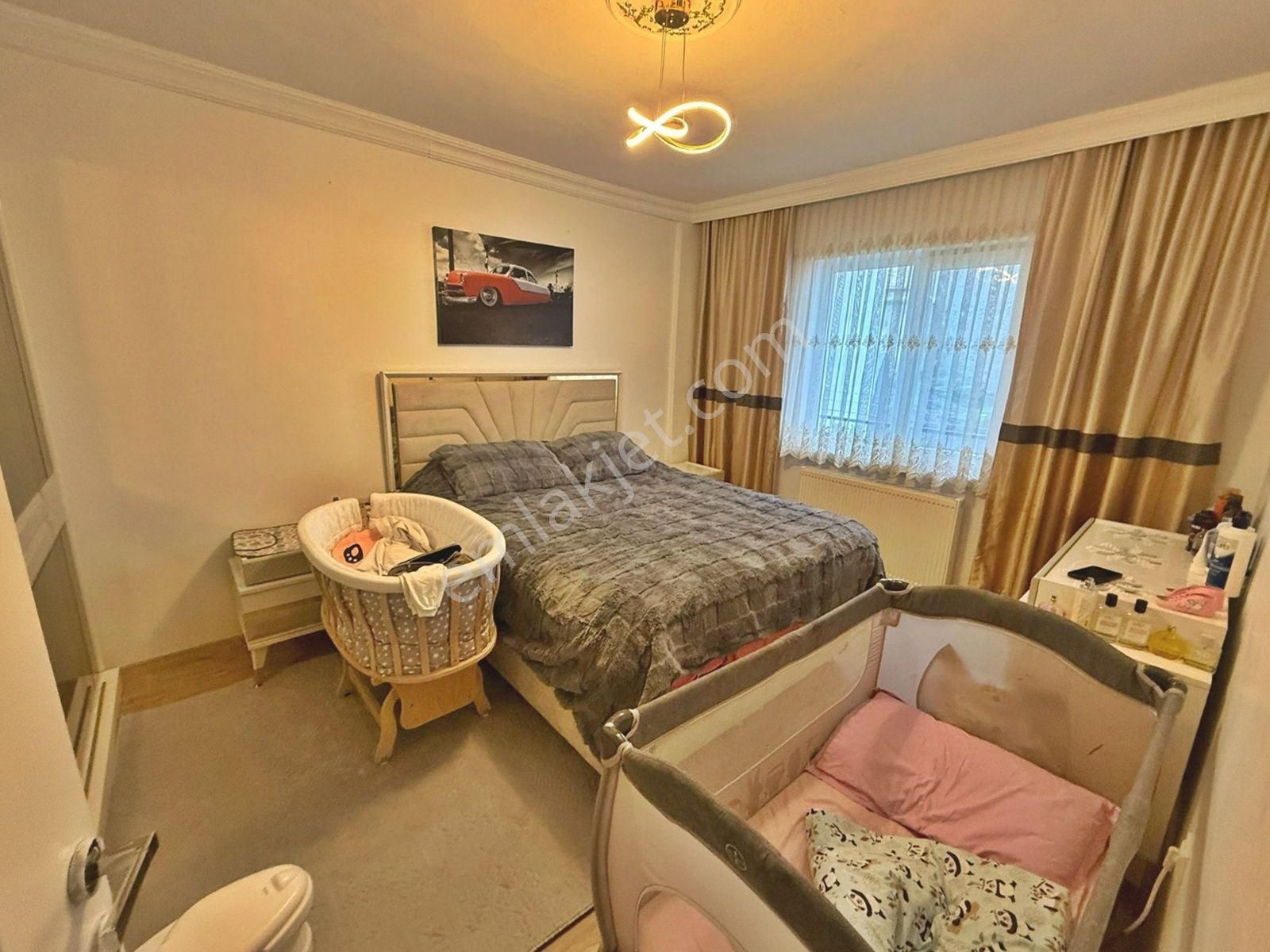 Şehrin Kalbinde Tren İstasyon Dibi Katta Yüksek Kredi İmkanı 3+1 - Görsel 8