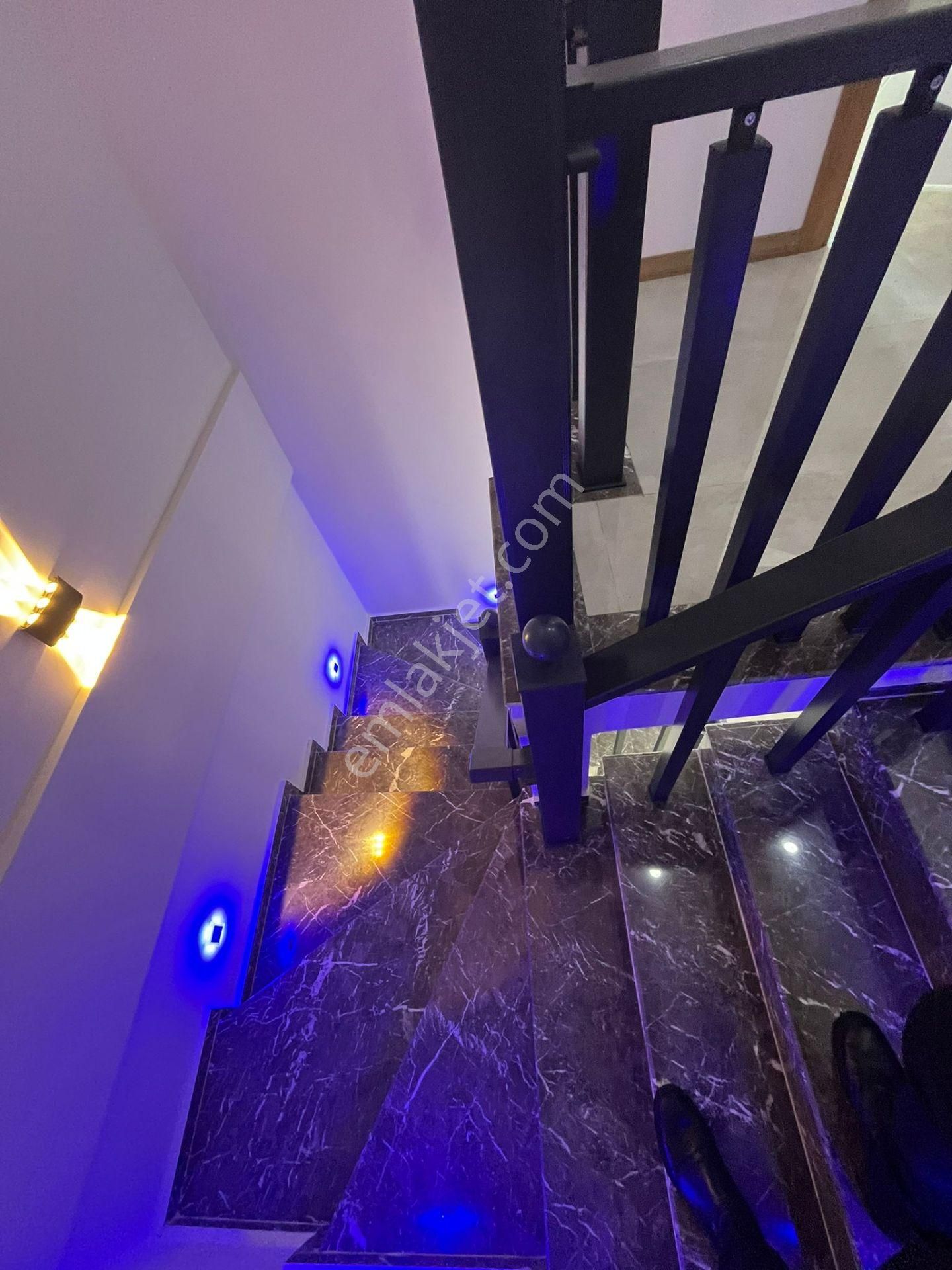 Didim Hisar Mah. 250 M2 Üzerinde Havuzlu Ve Bahçeli 3+1 Ayrı Mutfaklı Villamız Satılık - Görsel 23