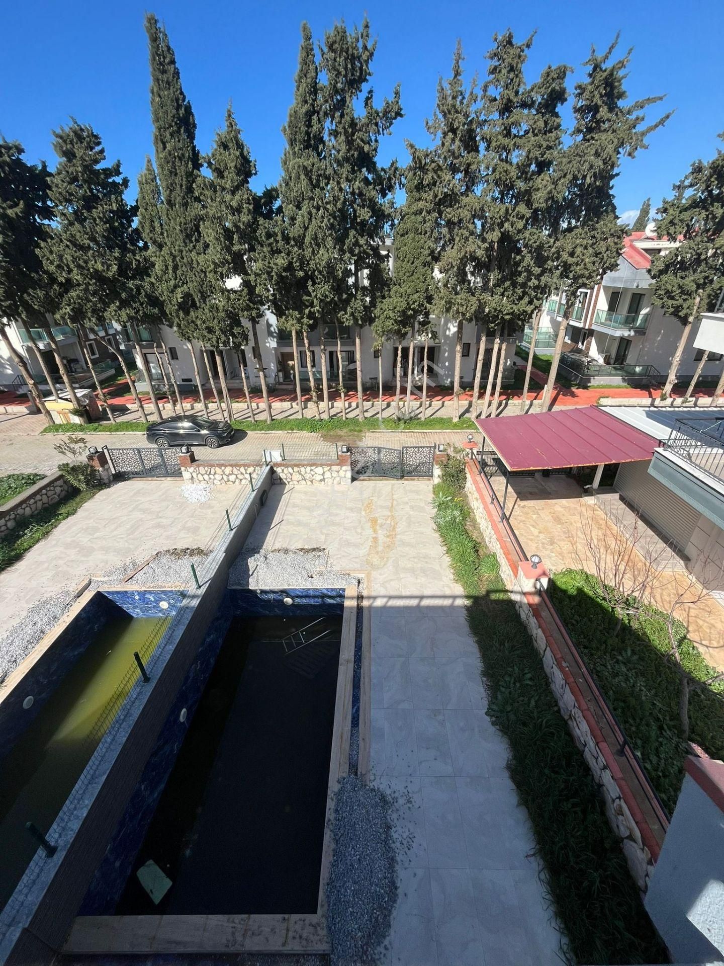 Didim Hisar Mah. 250 M2 Üzerinde Havuzlu Ve Bahçeli 3+1 Ayrı Mutfaklı Villamız Satılık - Görsel 2