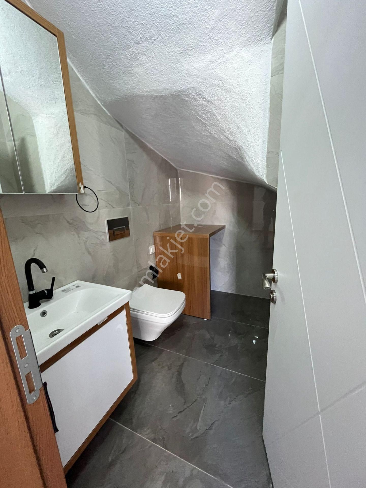 Didim Hisar Mah. 250 M2 Üzerinde Havuzlu Ve Bahçeli 3+1 Ayrı Mutfaklı Villamız Satılık - Görsel 31