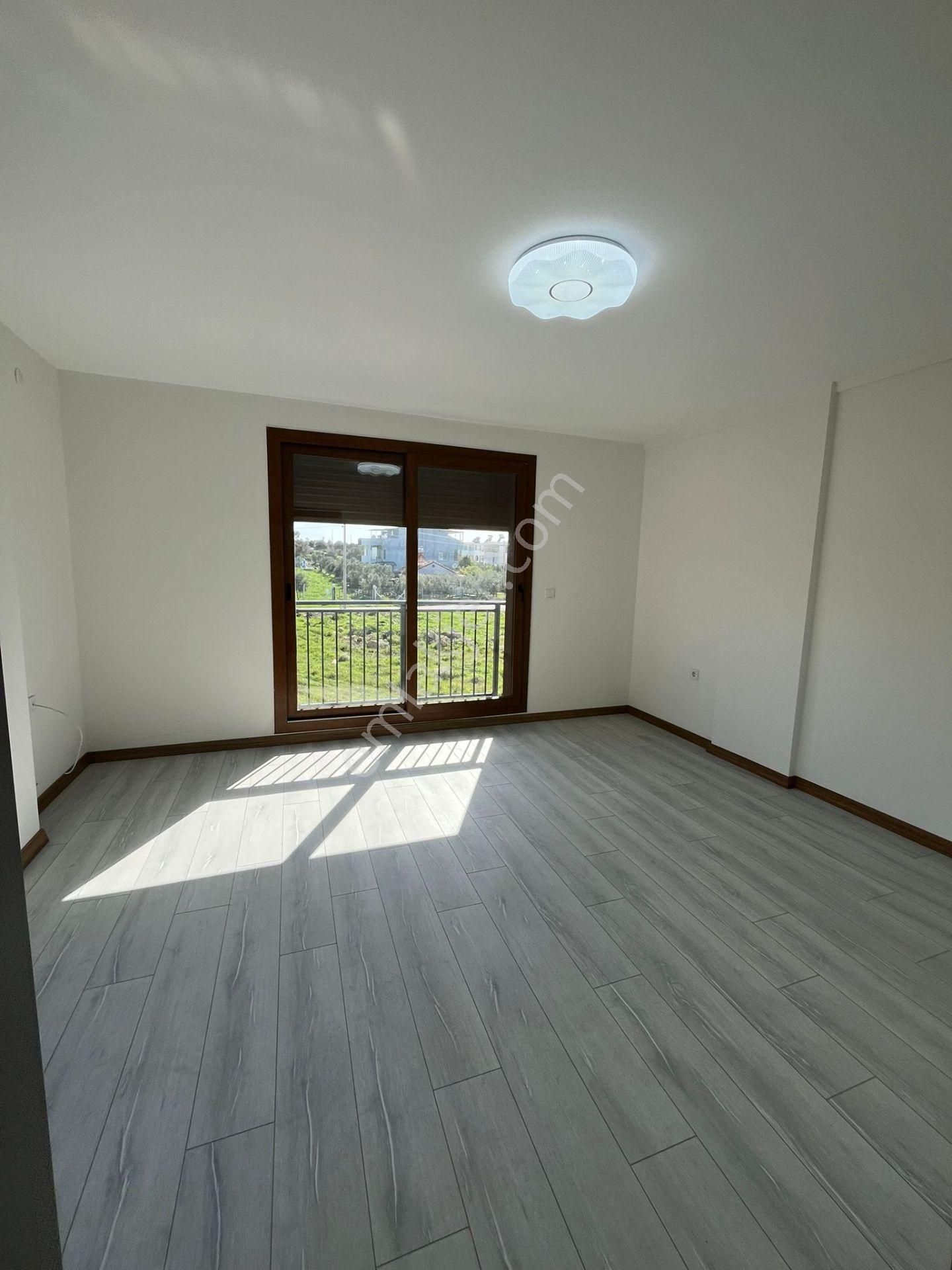 Didim Hisar Mah. 250 M2 Üzerinde Havuzlu Ve Bahçeli 3+1 Ayrı Mutfaklı Villamız Satılık - Görsel 13