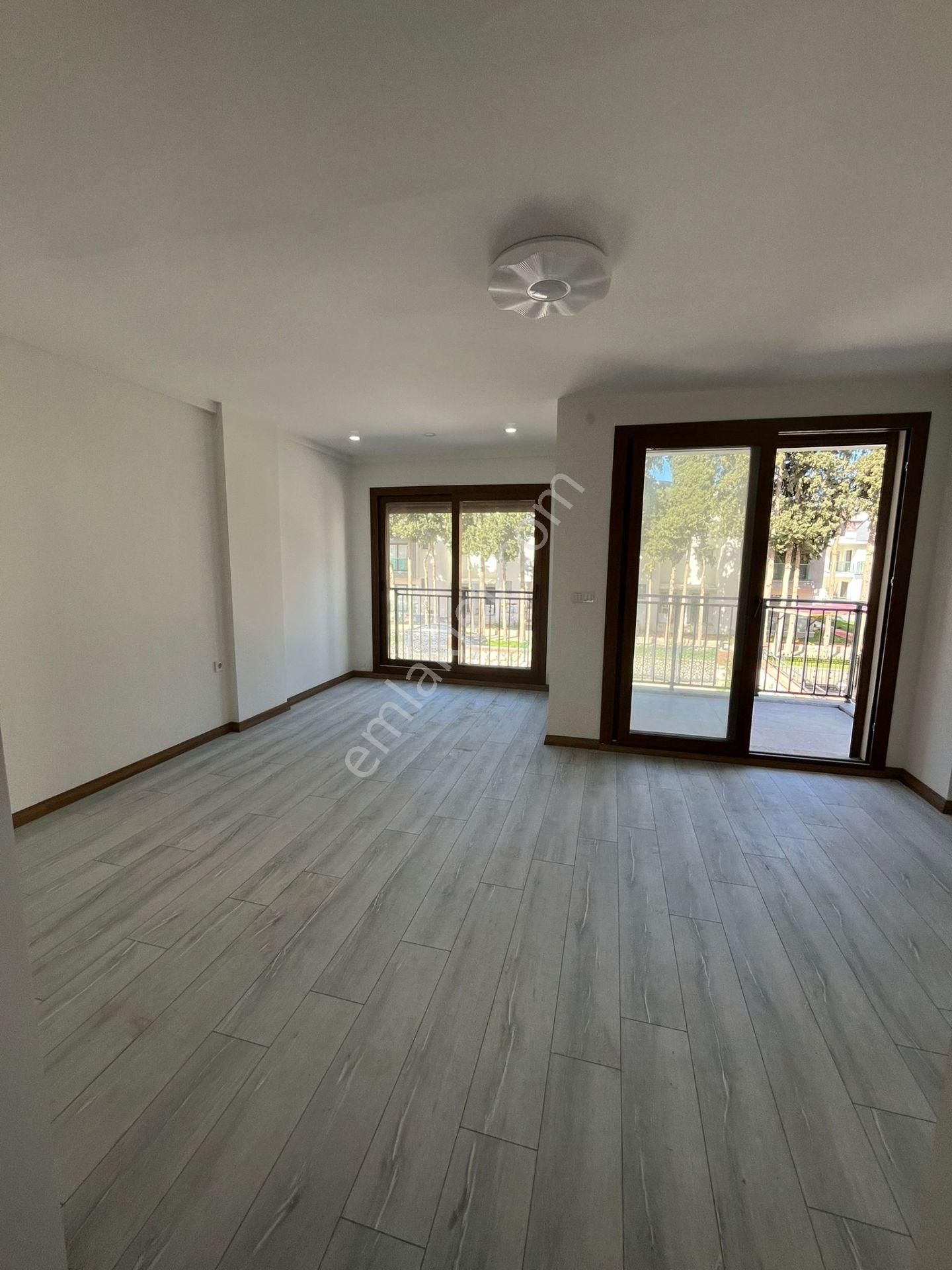 Didim Hisar Mah. 250 M2 Üzerinde Havuzlu Ve Bahçeli 3+1 Ayrı Mutfaklı Villamız Satılık - Görsel 10