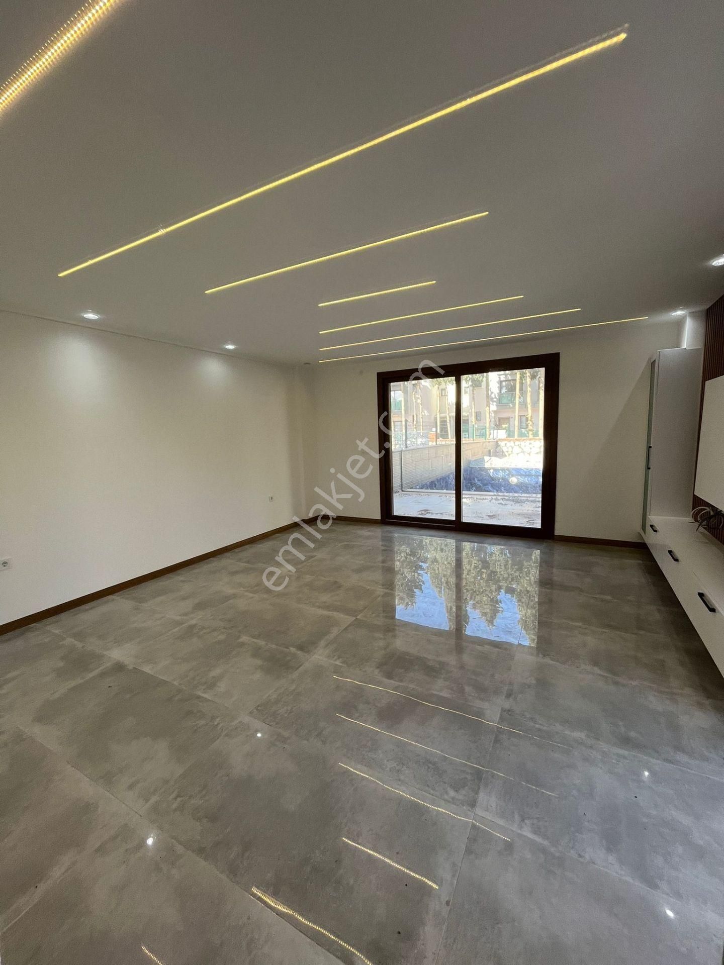 Didim Hisar Mah. 250 M2 Üzerinde Havuzlu Ve Bahçeli 3+1 Ayrı Mutfaklı Villamız Satılık - Görsel 14