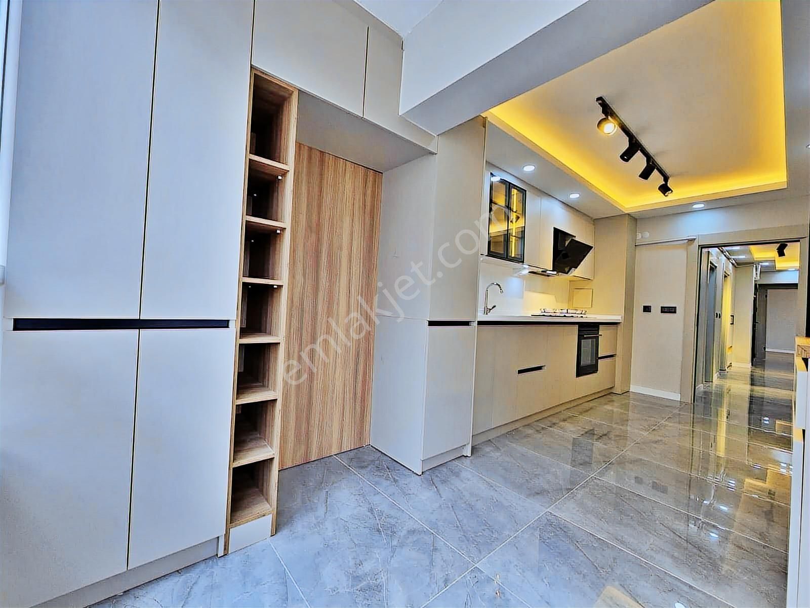 İstasyon Mh'de 3+1 Katta 145 M2 Ultra Lüks Yapılı Daire - Görsel 3