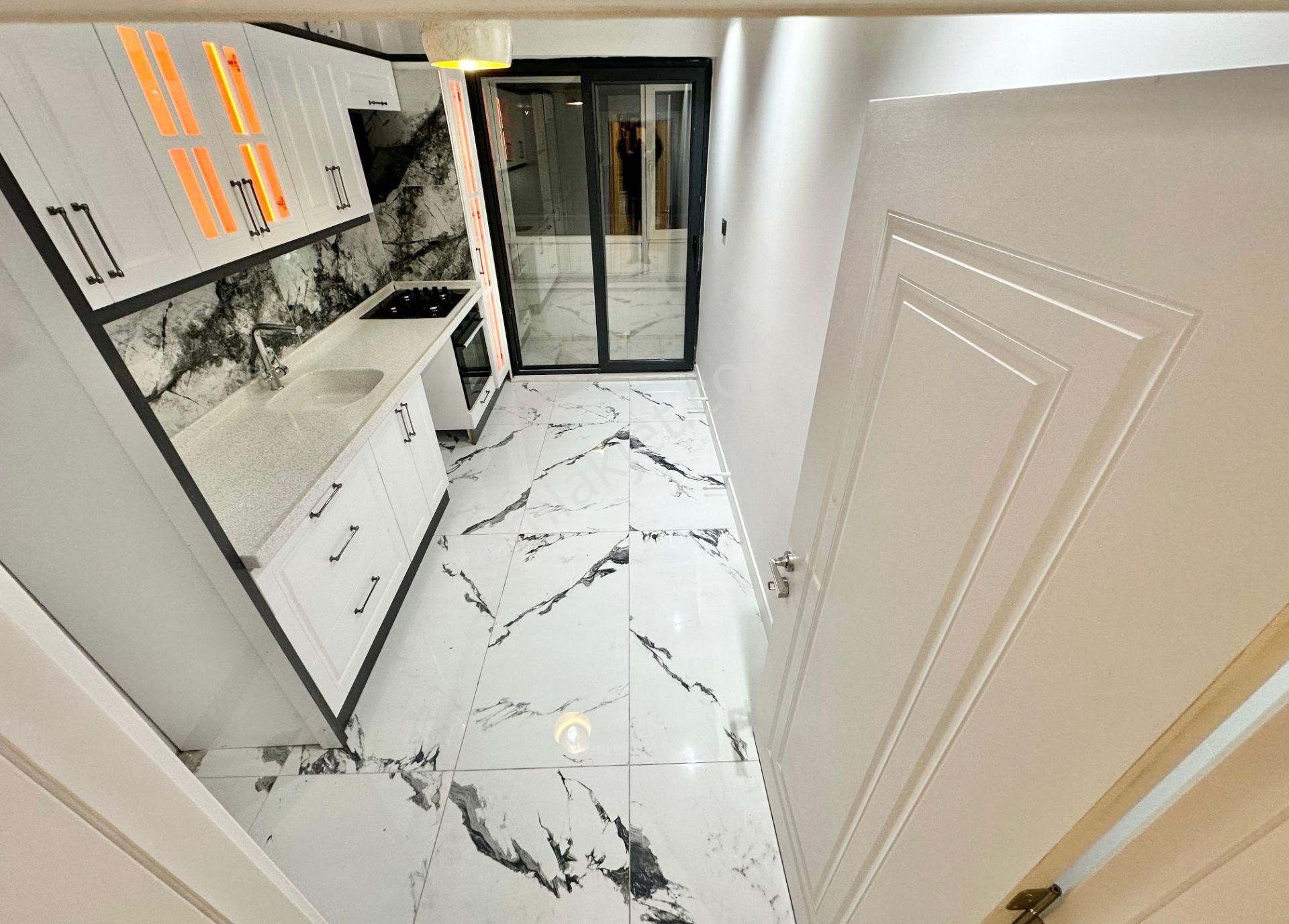 ꧁ay Emlaktan꧂akçay'da Denize Yakın Ön Cephe Arakat Mimari Tasarım Satılık 2+1 Lüks Daire - Görsel 4