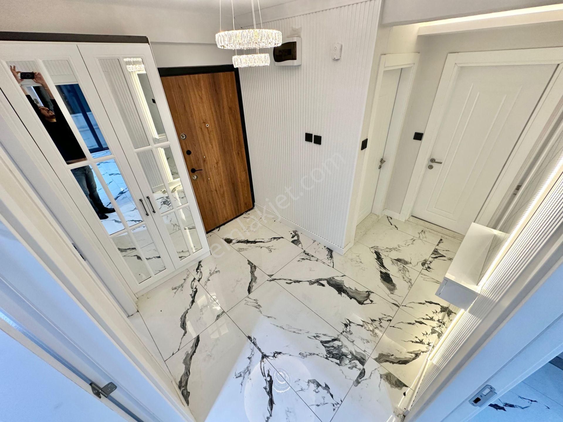 ꧁ay Emlaktan꧂akçay'da Denize Yakın Ön Cephe Arakat Mimari Tasarım Satılık 2+1 Lüks Daire - Görsel 31