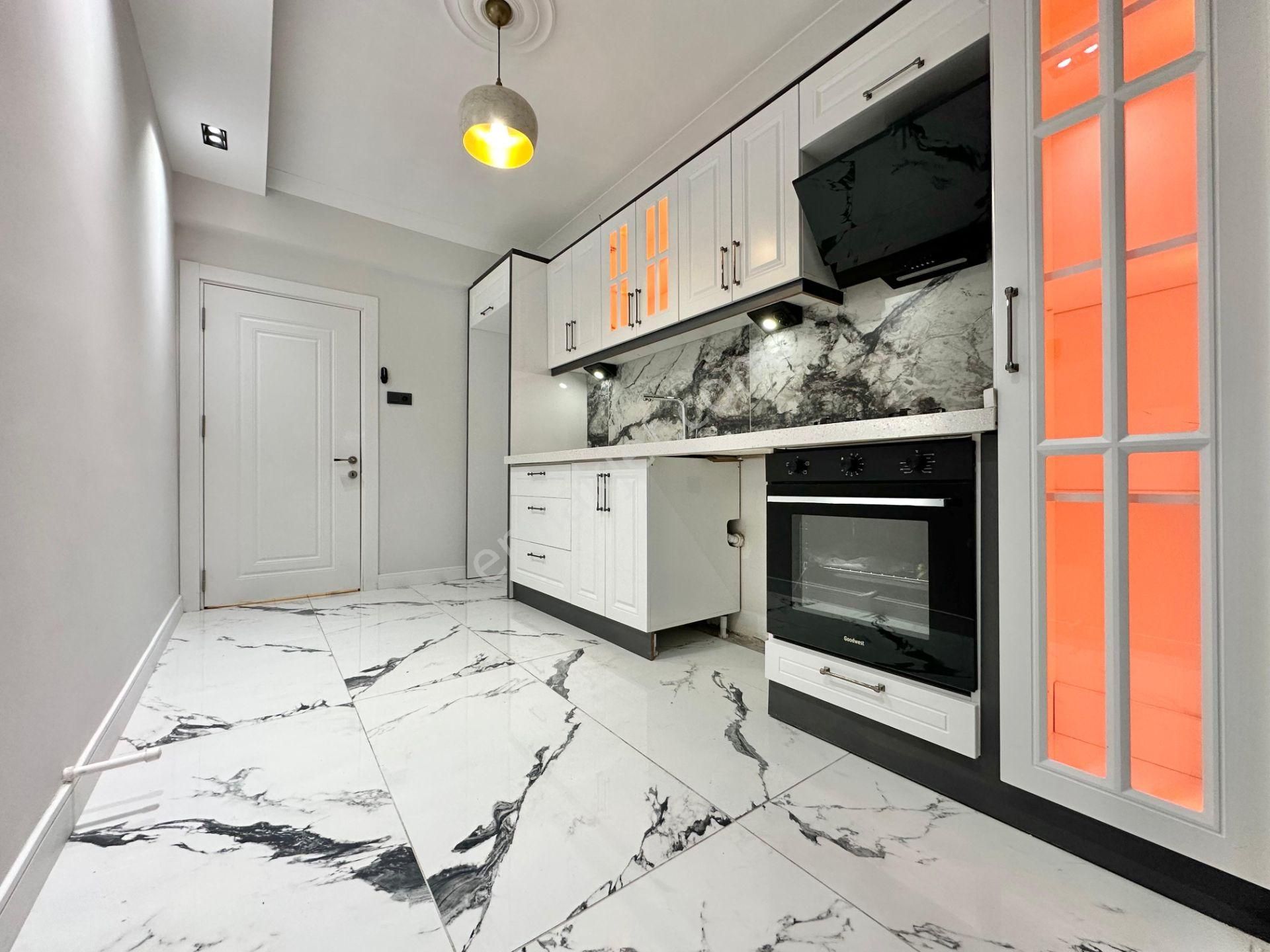 ꧁ay Emlaktan꧂akçay'da Denize Yakın Ön Cephe Arakat Mimari Tasarım Satılık 2+1 Lüks Daire - Görsel 3