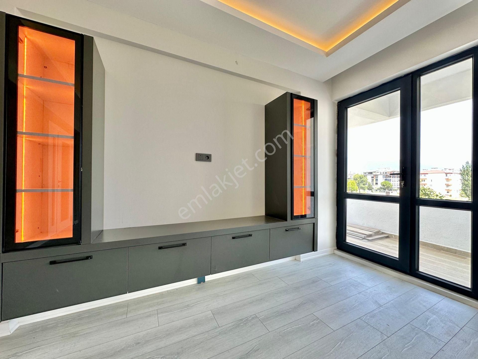 ꧁ay Emlaktan꧂akçay'da Çay Ve Kazdağı Manzaralı Ön Cephe Arakat Mimari Tasarım Satılık 3+1 Lüx Daire - Görsel 7