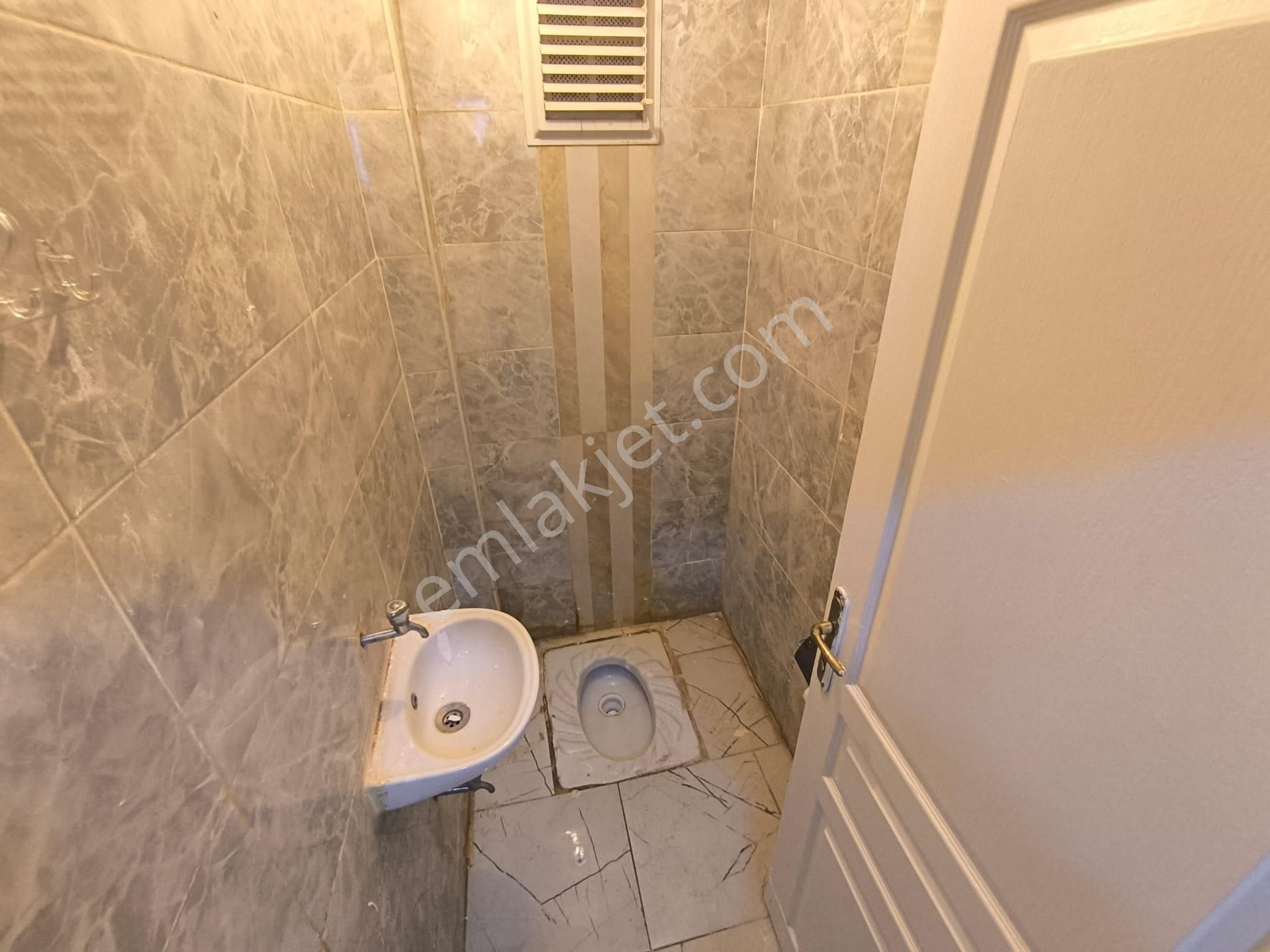 Ankara Sincan Pınarbaşı Mh'de 3+1 Ara Katta Yapılı Fırsat Daire - Görsel 29