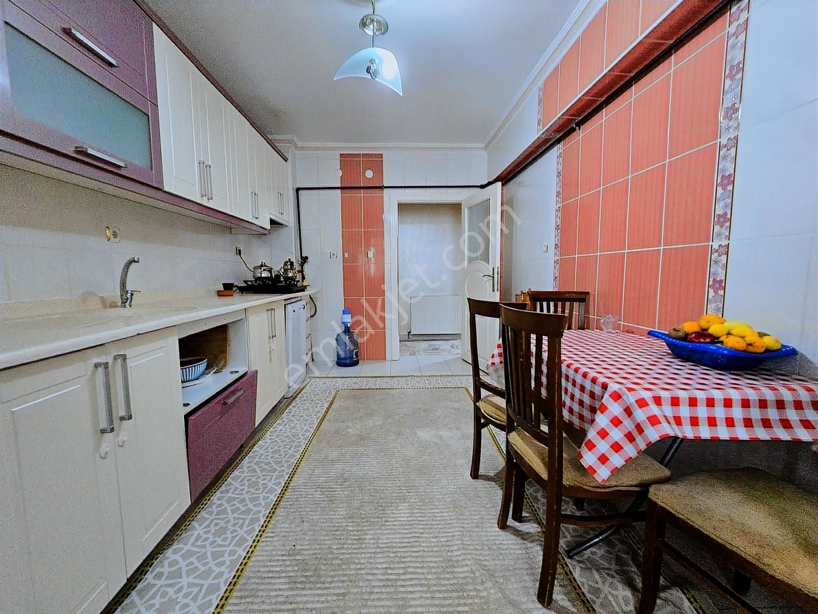 Alsancak Mah Satılık 3+1 Geniş Çift Banyolu Arakat Daire - Görsel 4