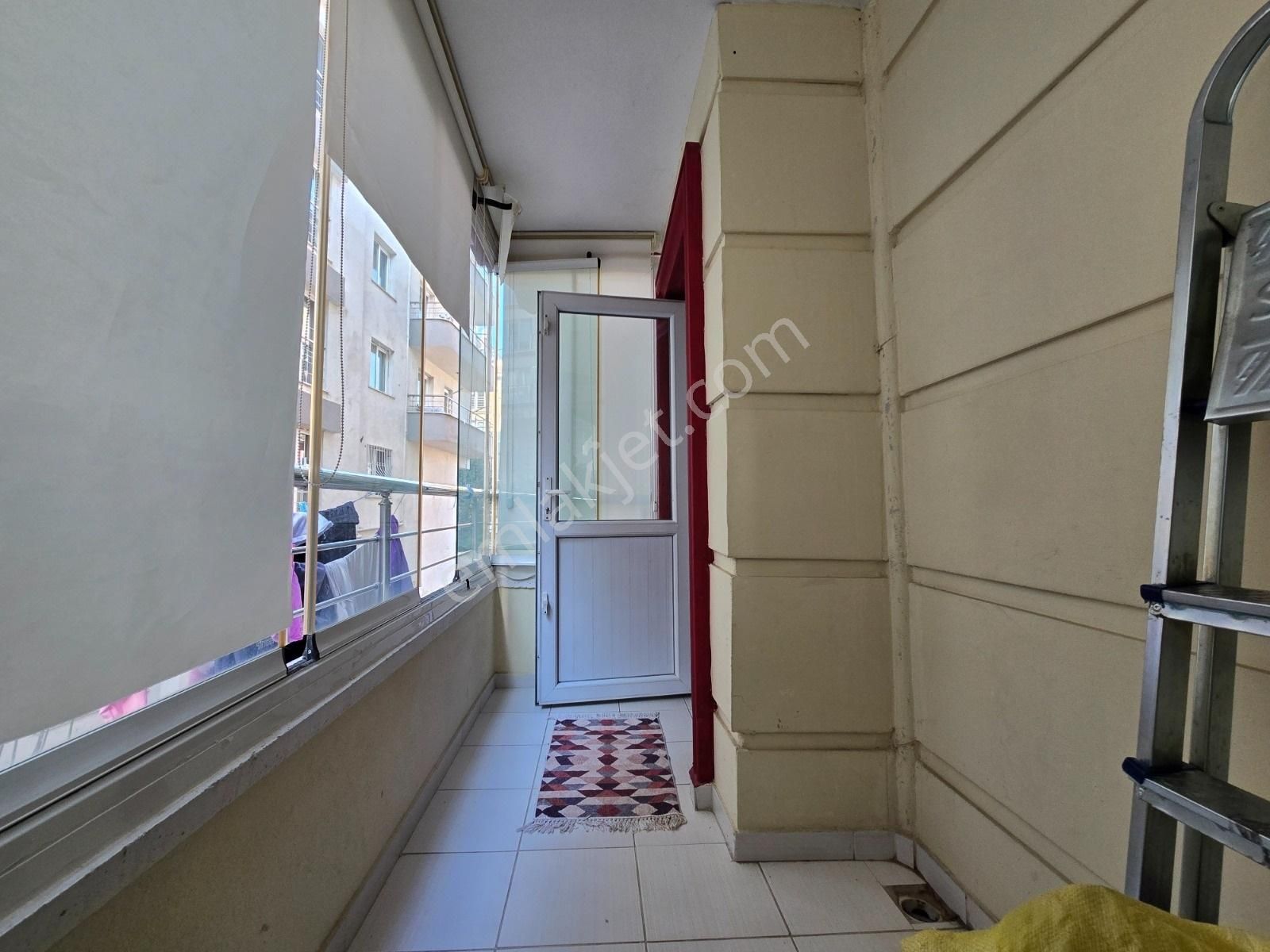 Alsancak Mah Satılık 3+1 Geniş Çift Banyolu Arakat Daire - Görsel 8