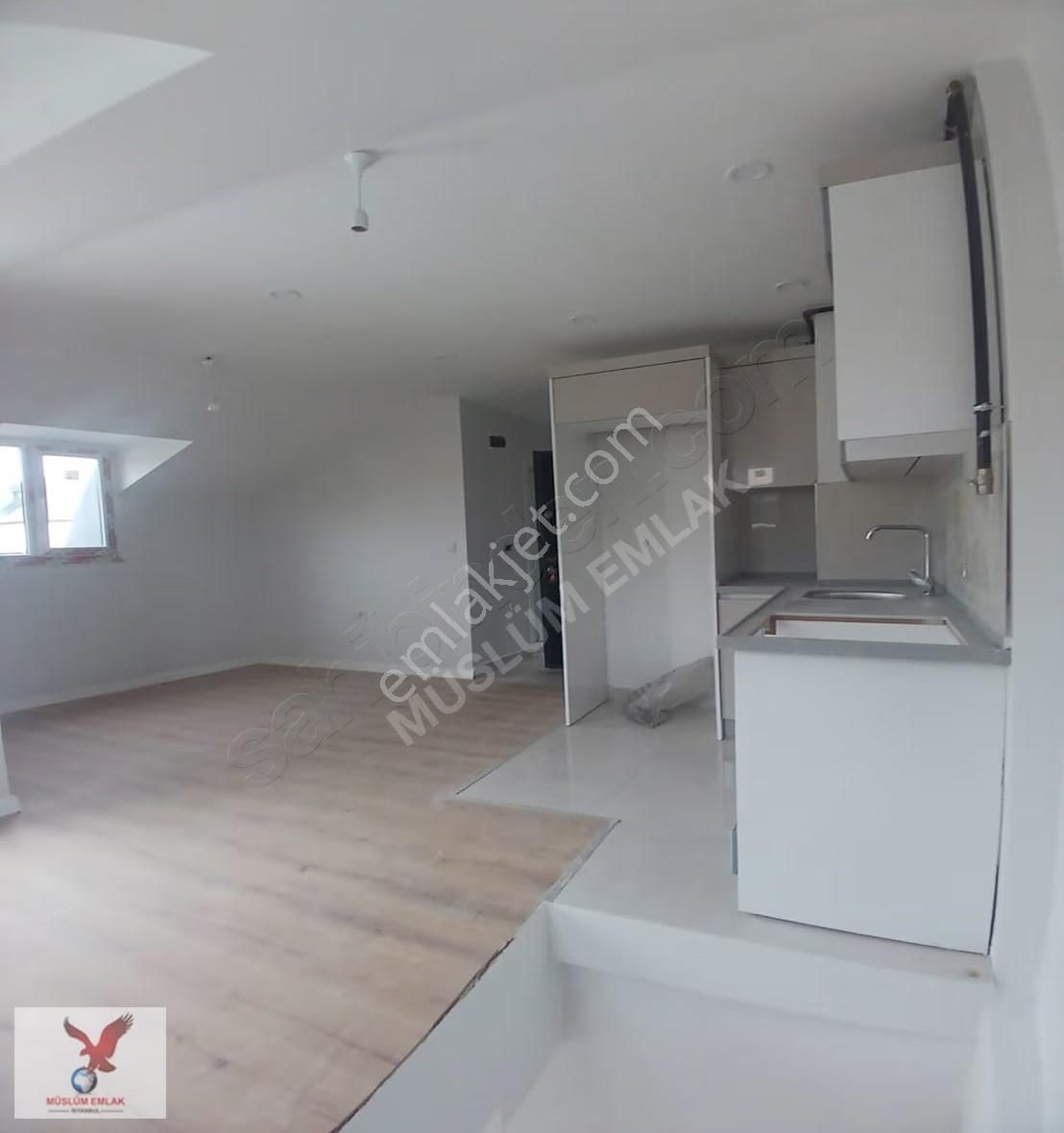 Avcılar Merkez'de Sıfır 3+2 Dubleks Daire - Görsel 12