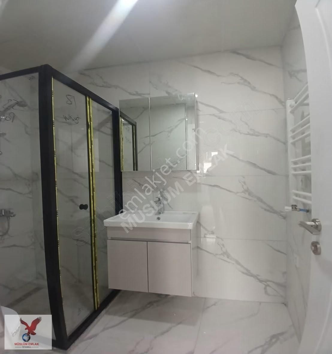 Avcılar Merkez'de Sıfır 3+2 Dubleks Daire - Görsel 29