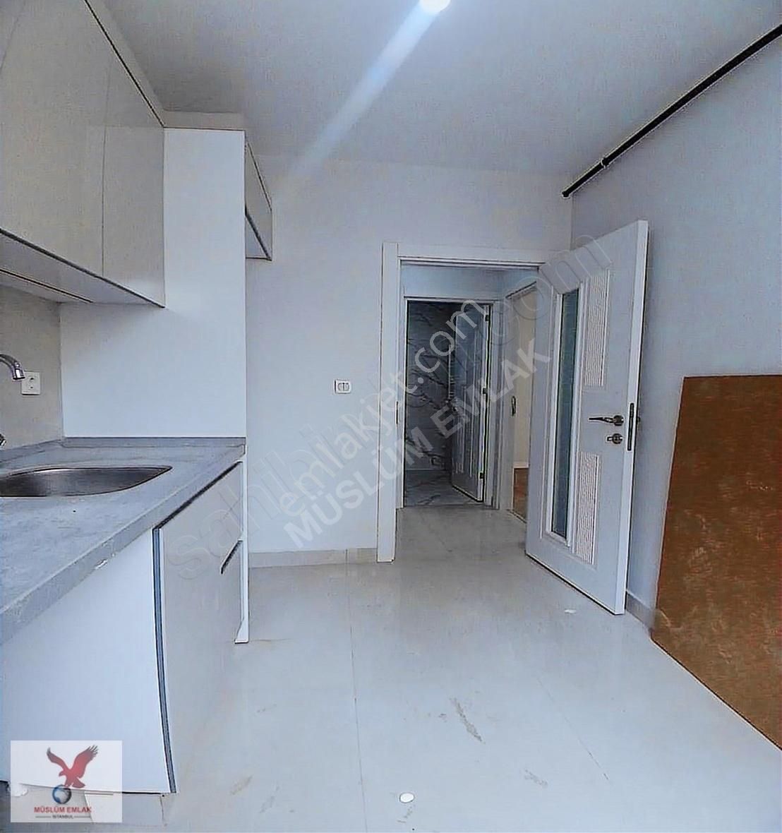 Avcılar Merkez'de Sıfır 3+2 Dubleks Daire - Görsel 28