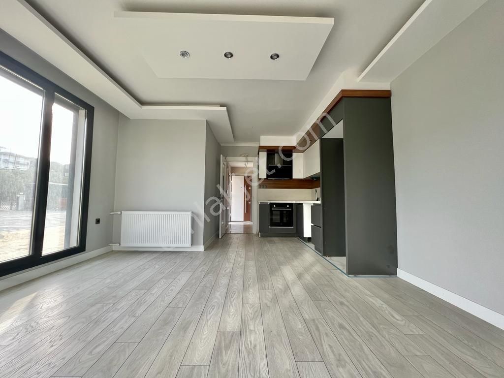 ✨akçay Ay Emlak'tan✨pelitköy'de Denize Sıfır Butik Sitede Yüzme Havuzlu Satılık 1+1 Lüks Daire - Görsel 8
