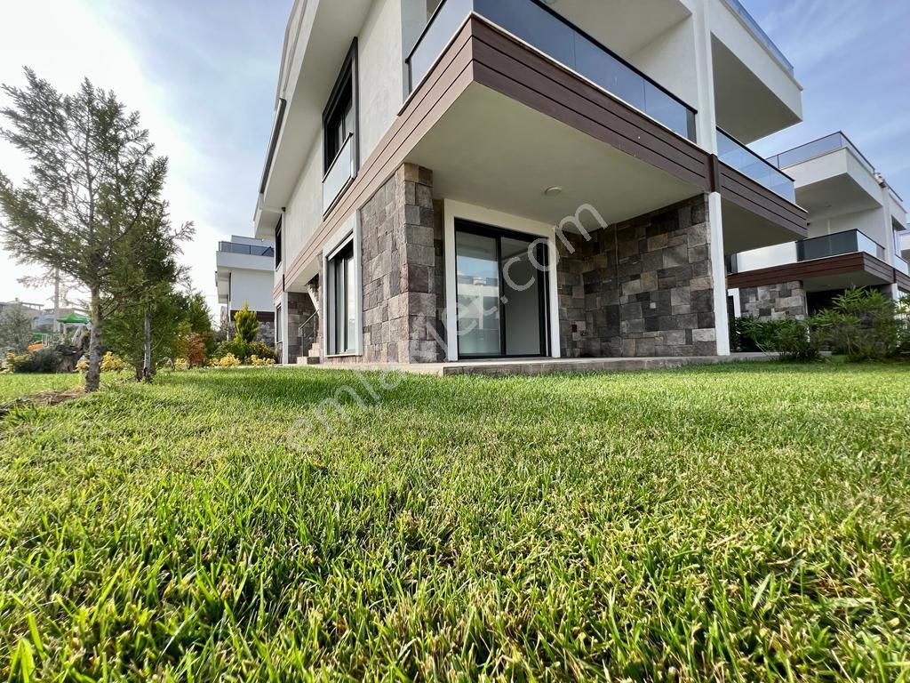 ✨akçay Ay Emlak'tan✨pelitköy'de Denize Sıfır Butik Sitede Yüzme Havuzlu Satılık 1+1 Lüks Daire - Görsel 22