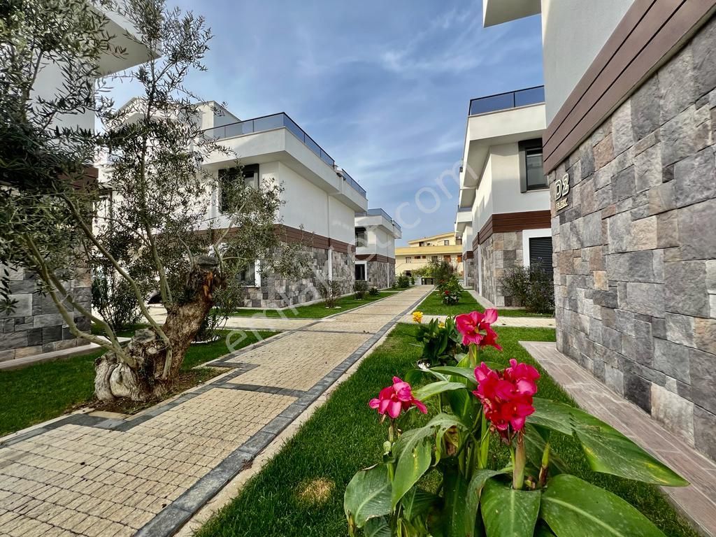 ✨akçay Ay Emlak'tan✨pelitköy'de Denize Sıfır Butik Sitede Yüzme Havuzlu Satılık 1+1 Lüks Daire - Görsel 29