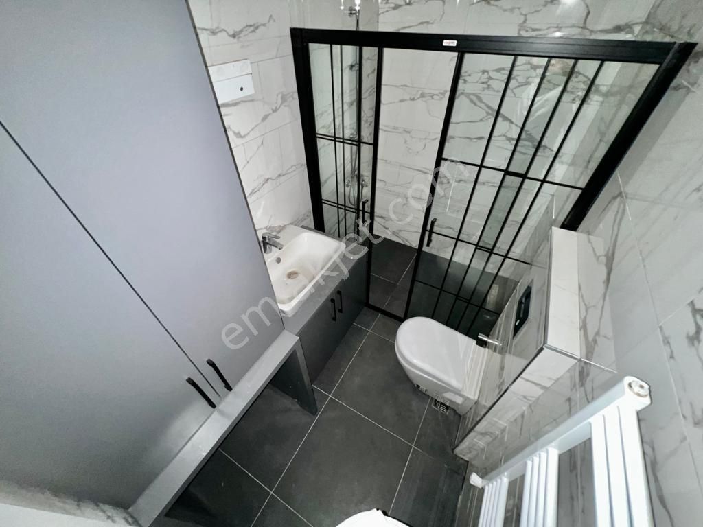 ✨akçay Ay Emlak'tan✨pelitköy'de Denize Sıfır Butik Sitede Yüzme Havuzlu Satılık 1+1 Lüks Daire - Görsel 17