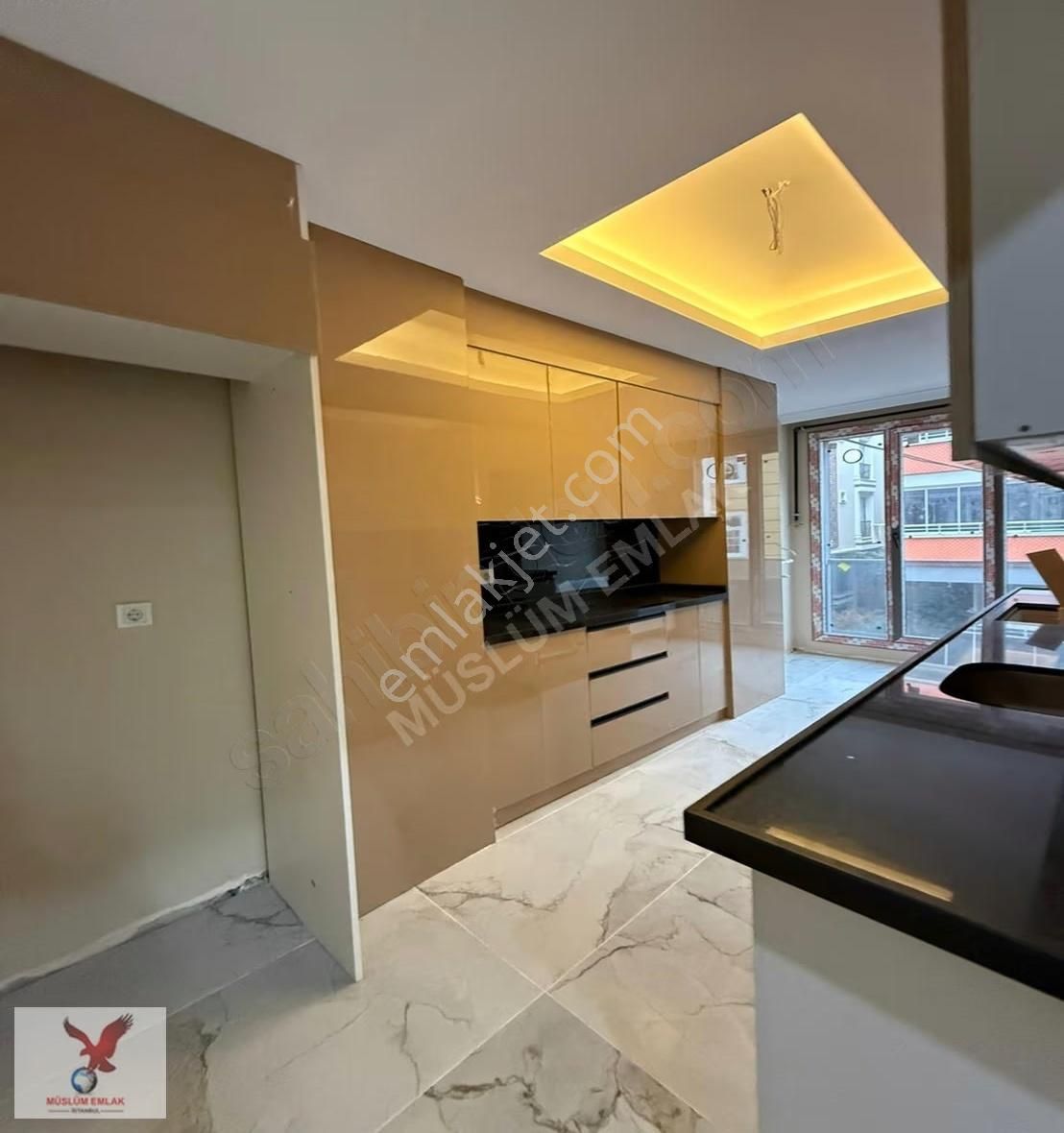 Müslüm Emlaktan Avcılar Ambarlıda Lüx 3+1 Satılık - Görsel 17