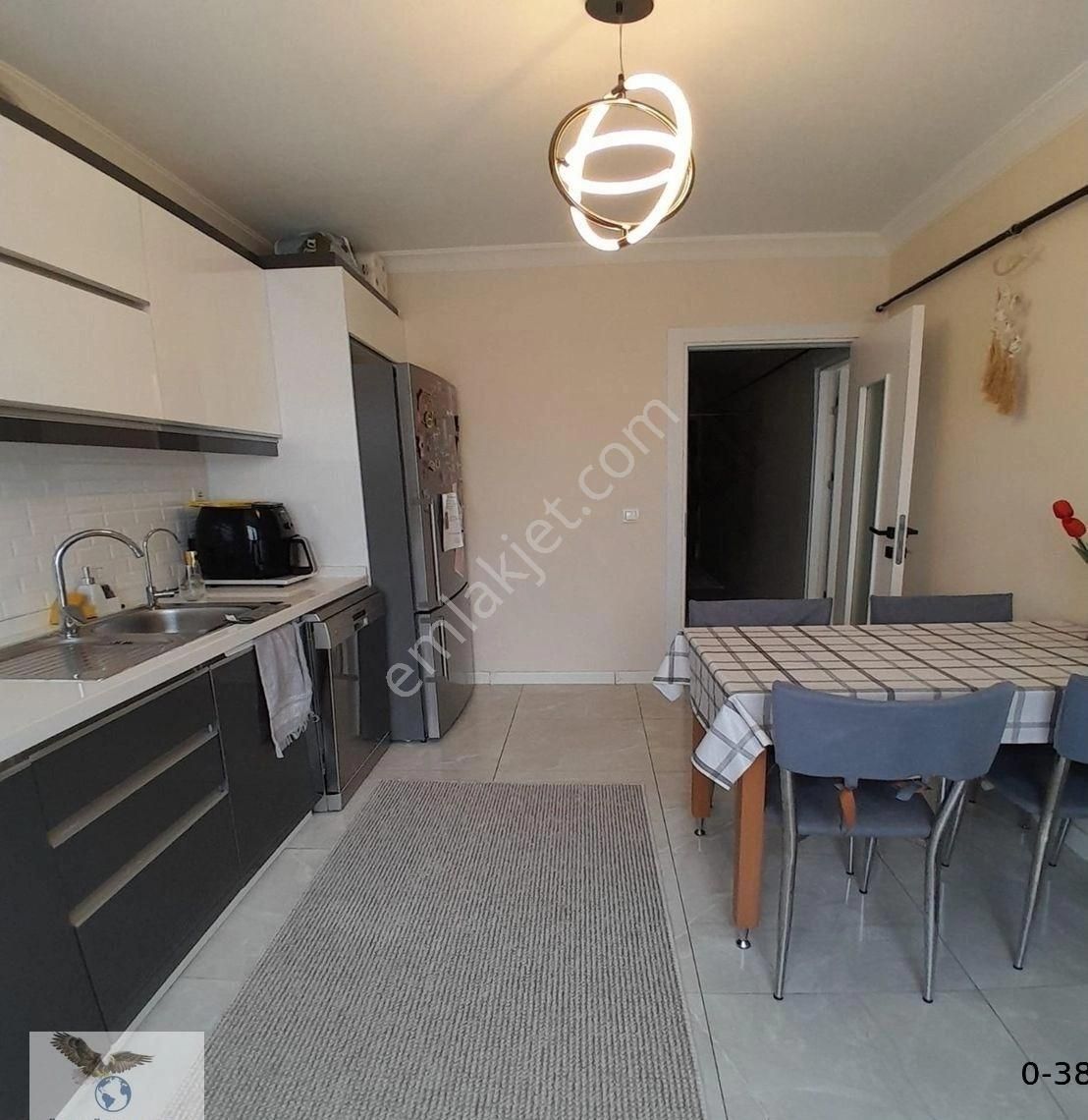 Müslüm Emlaktan Şükrübey Metrobüs Durağına Yürüme Mesafesinde Dublex - Görsel 16