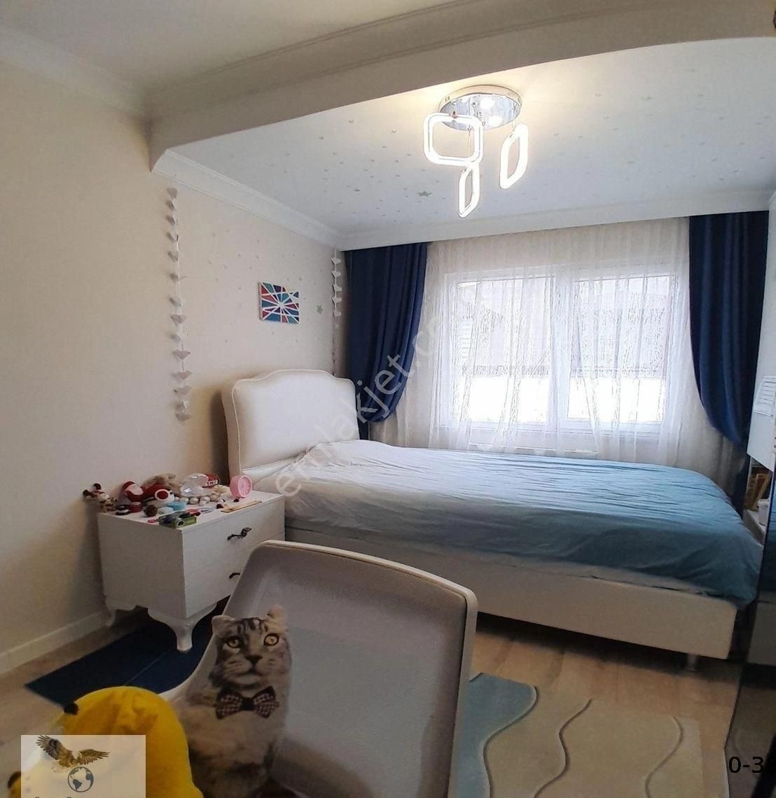 Müslüm Emlaktan Şükrübey Metrobüs Durağına Yürüme Mesafesinde Dublex - Görsel 23