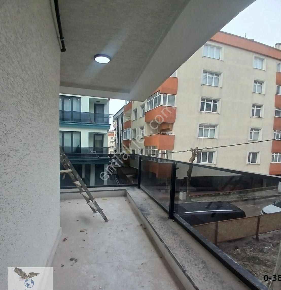 Cihangirde Ebeveyn Banyolu Ön Cephe 2+1 Ara Kat Satılık Daire - Görsel 11