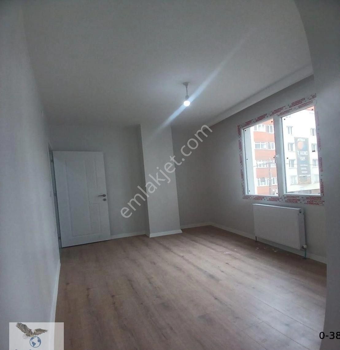 Cihangirde Ebeveyn Banyolu Ön Cephe 2+1 Ara Kat Satılık Daire - Görsel 7