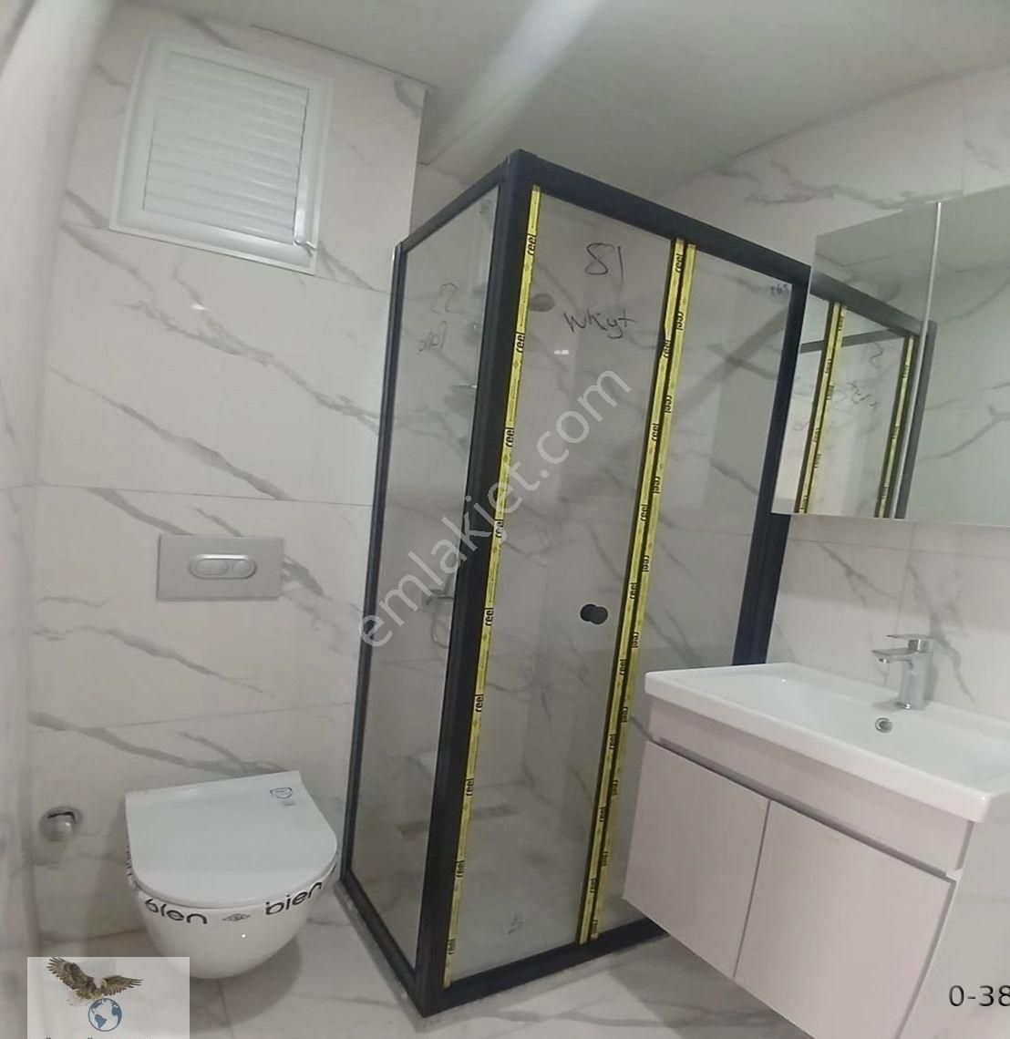 Cihangirde Ebeveyn Banyolu Ön Cephe 2+1 Ara Kat Satılık Daire - Görsel 3