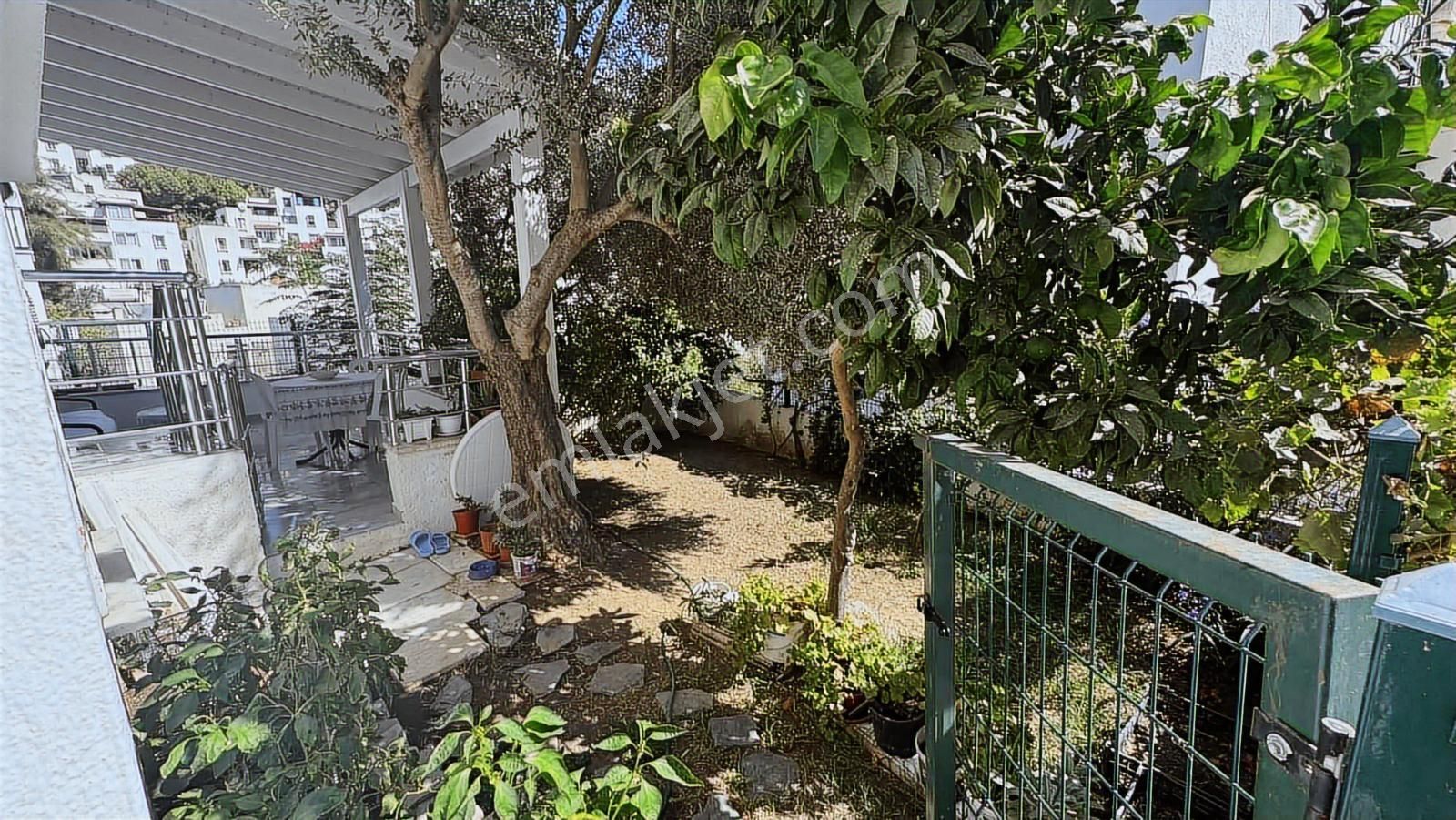 Bodrum Bağla Bankev Sitesin`de Deniz Manzaralı Bahçeli 3+1 Daire - Görsel 26