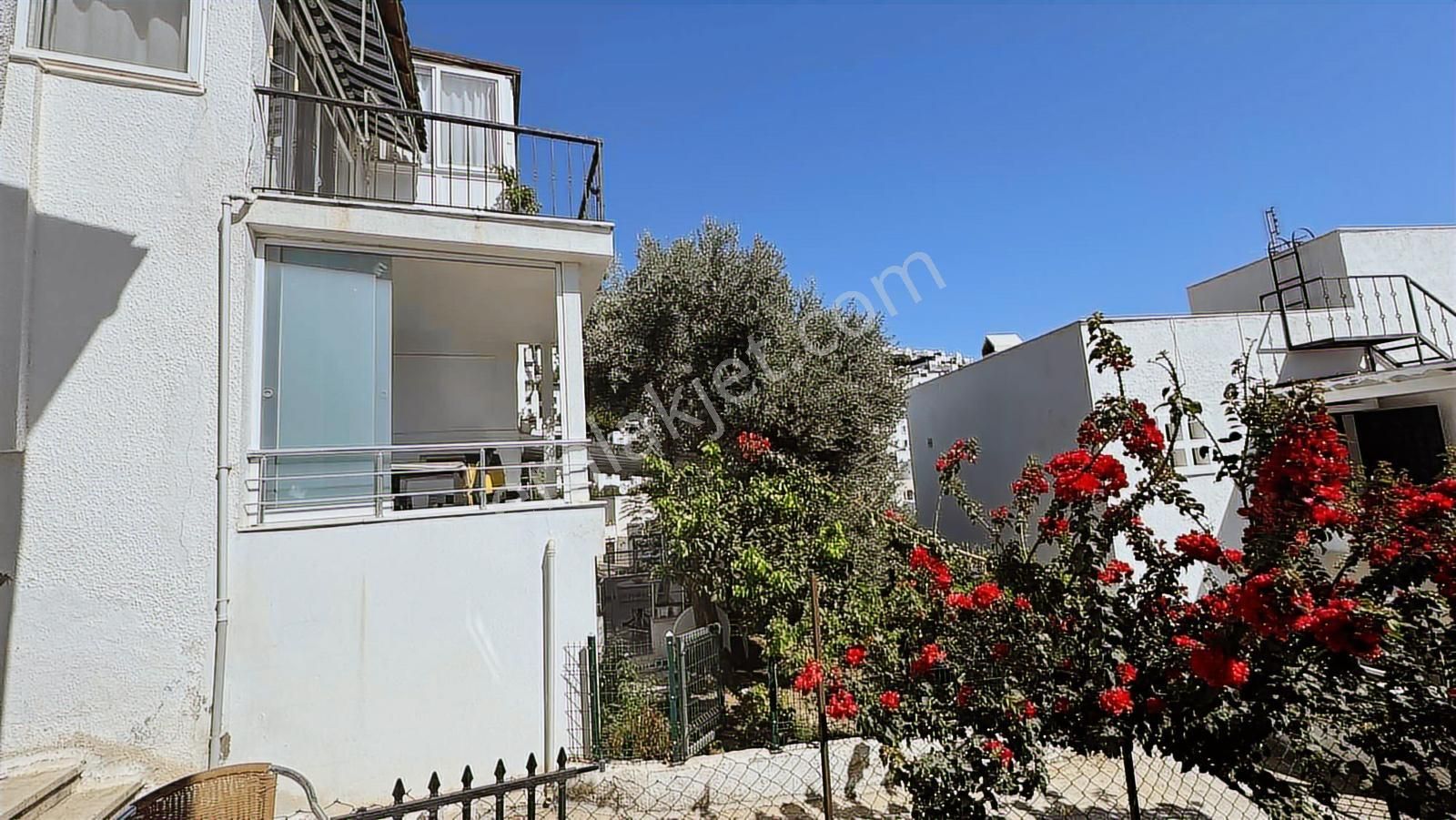 Bodrum Bağla Bankev Sitesin`de Deniz Manzaralı Bahçeli 3+1 Daire - Görsel 21