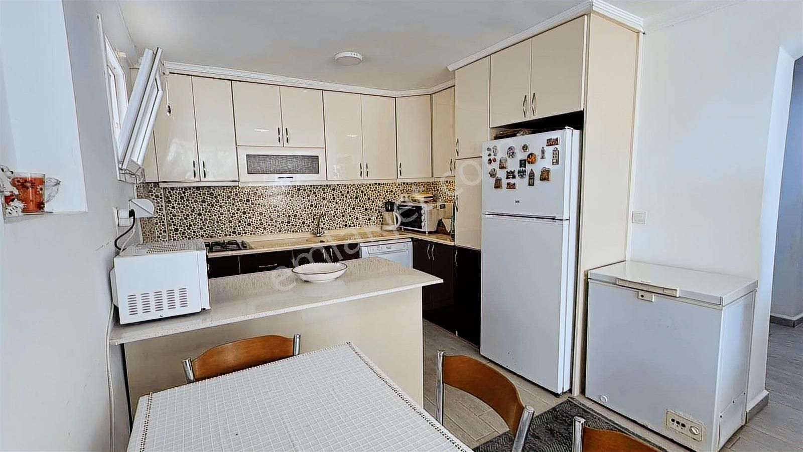 Bodrum Bağla Bankev Sitesin`de Deniz Manzaralı Bahçeli 3+1 Daire - Görsel 4